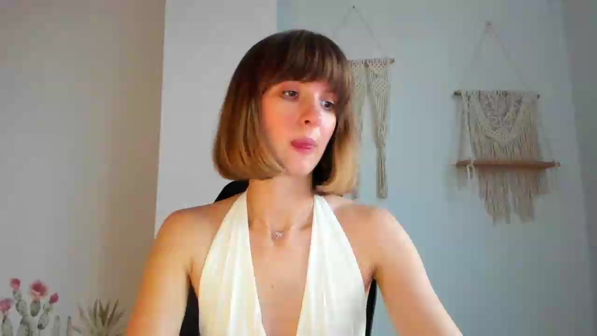Gallery image thumbnail from WhoIsSofi's myfreecams stream on, 06/20/2026, 16:42 image 1 of 20