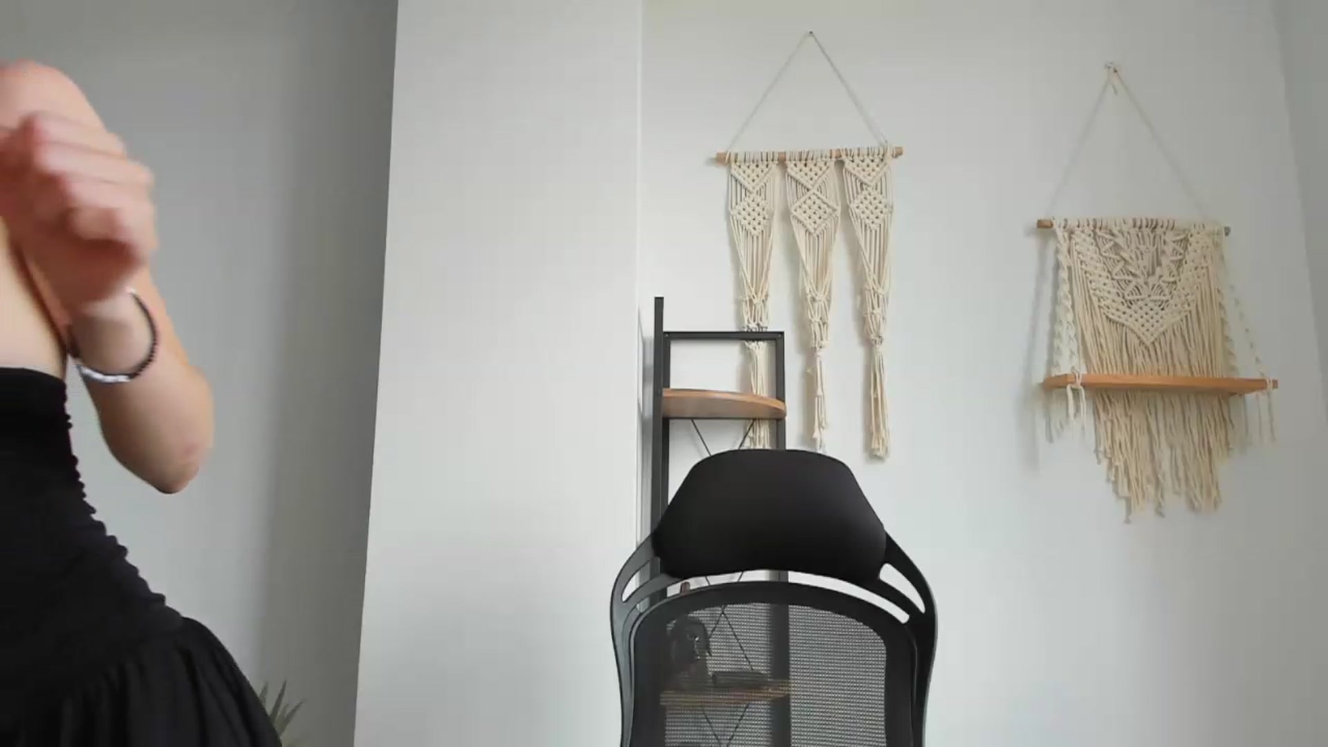 Gallery image thumbnail from WhoIsSofi's myfreecams stream on, 06/22/2026, 13:05 image 12 of 20