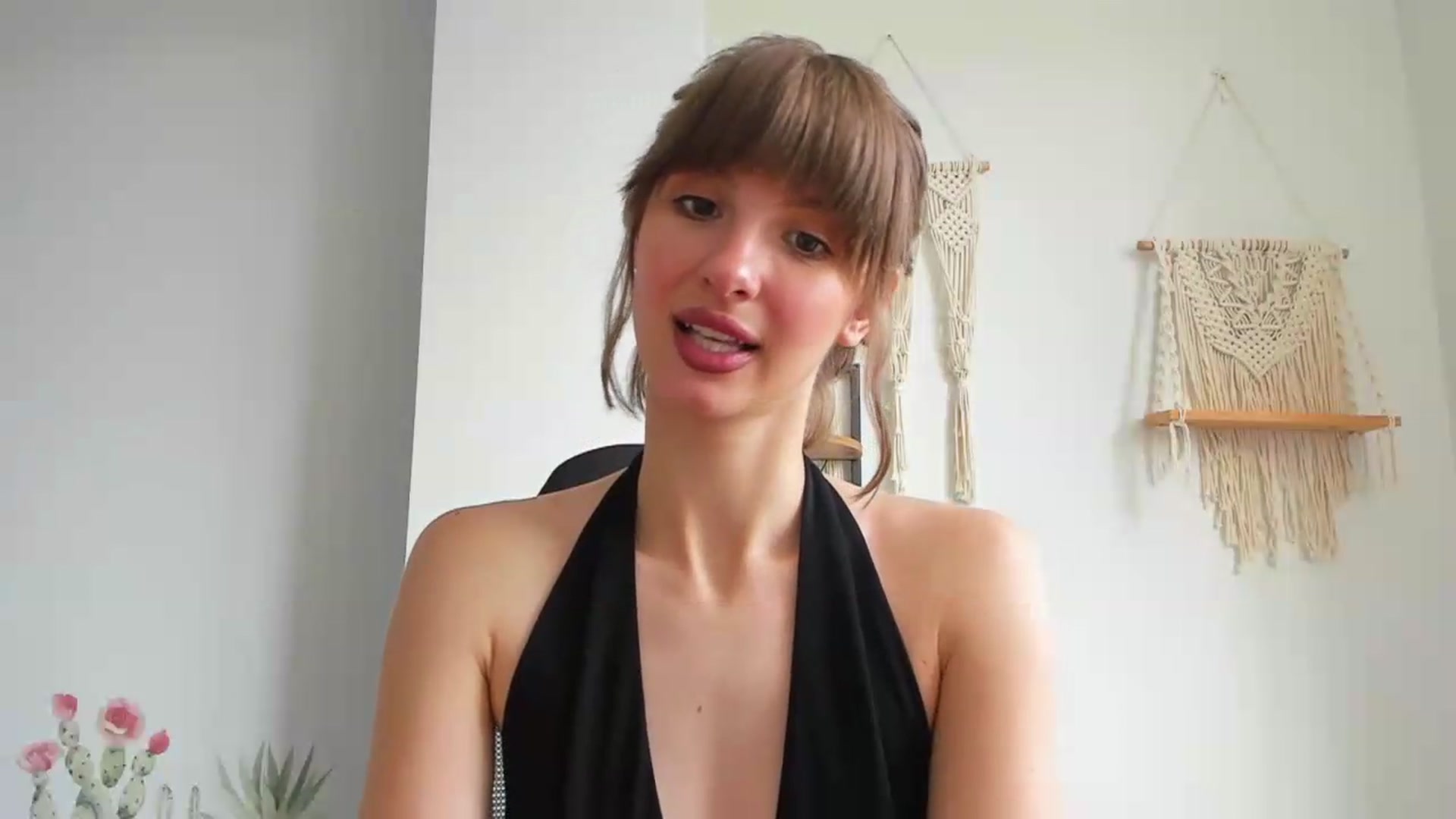 Gallery image thumbnail from WhoIsSofi's myfreecams stream on, 06/22/2026, 13:05 image 20 of 20