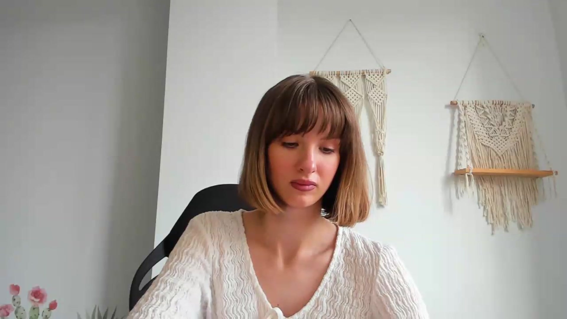 Gallery image thumbnail from WhoIsSofi's myfreecams stream on, 06/24/2026, 15:10 image 6 of 20