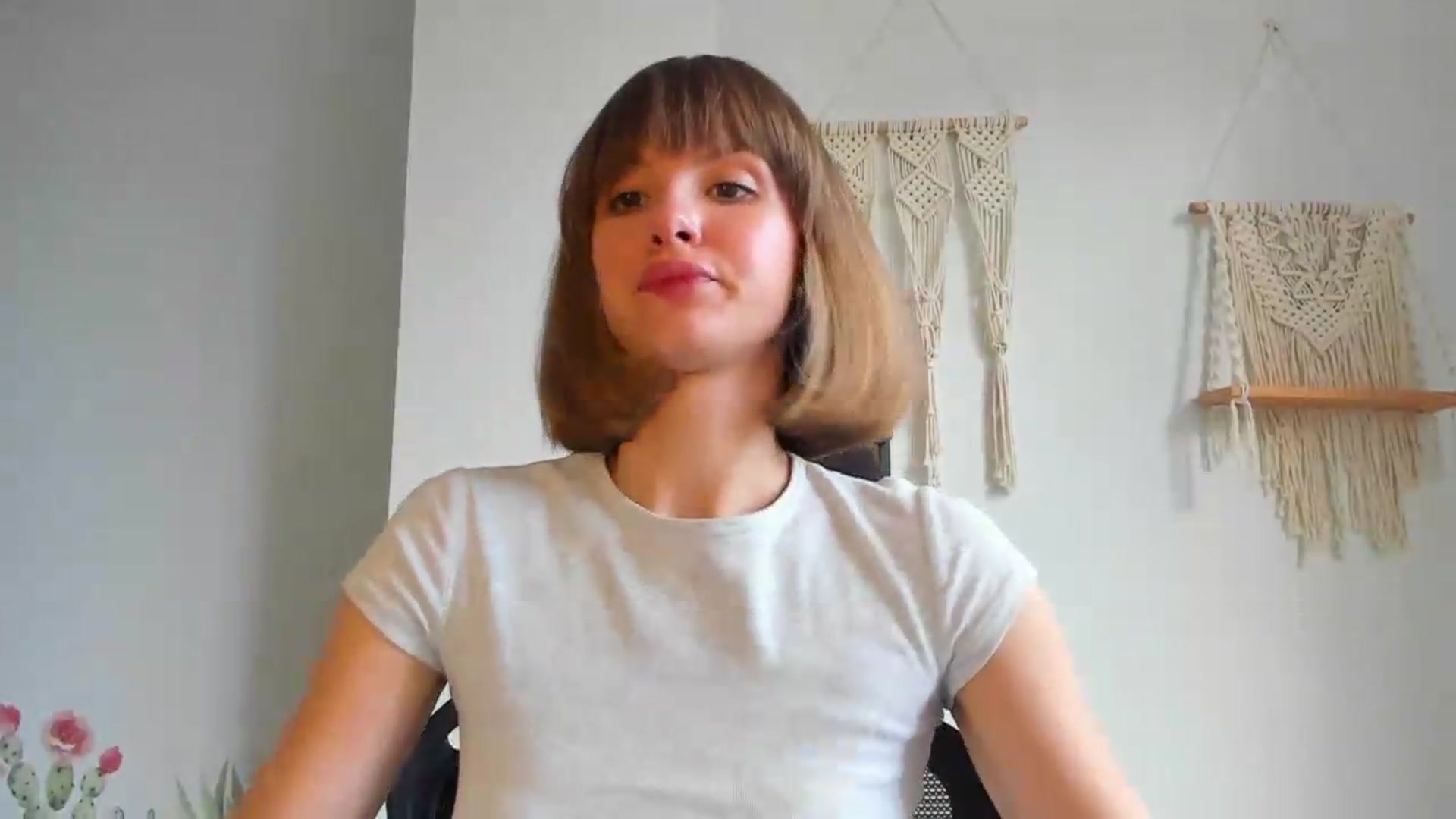 Gallery image thumbnail from WhoIsSofi's myfreecams stream on, 06/25/2026, 15:57 image 13 of 20