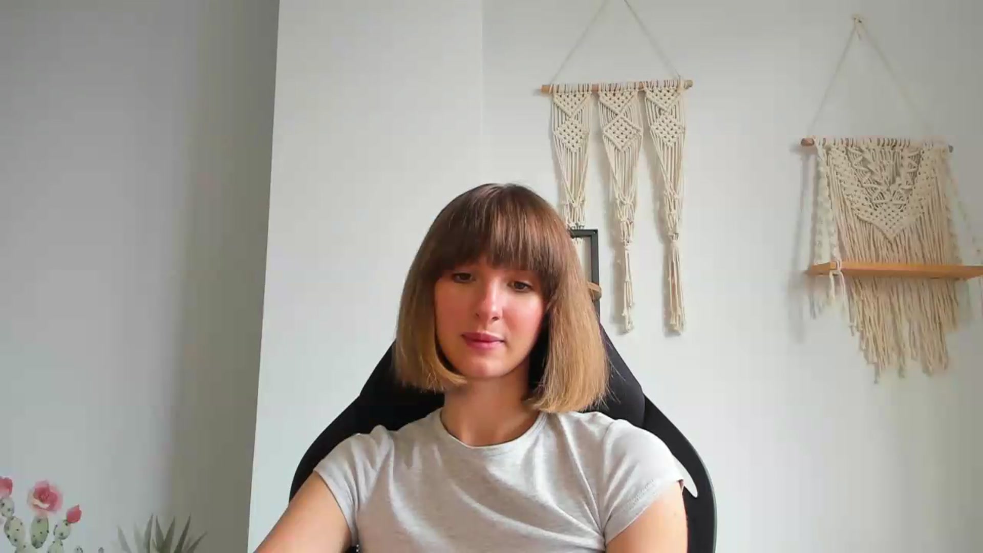Gallery image thumbnail from WhoIsSofi's myfreecams stream on, 06/25/2026, 15:57 image 4 of 20