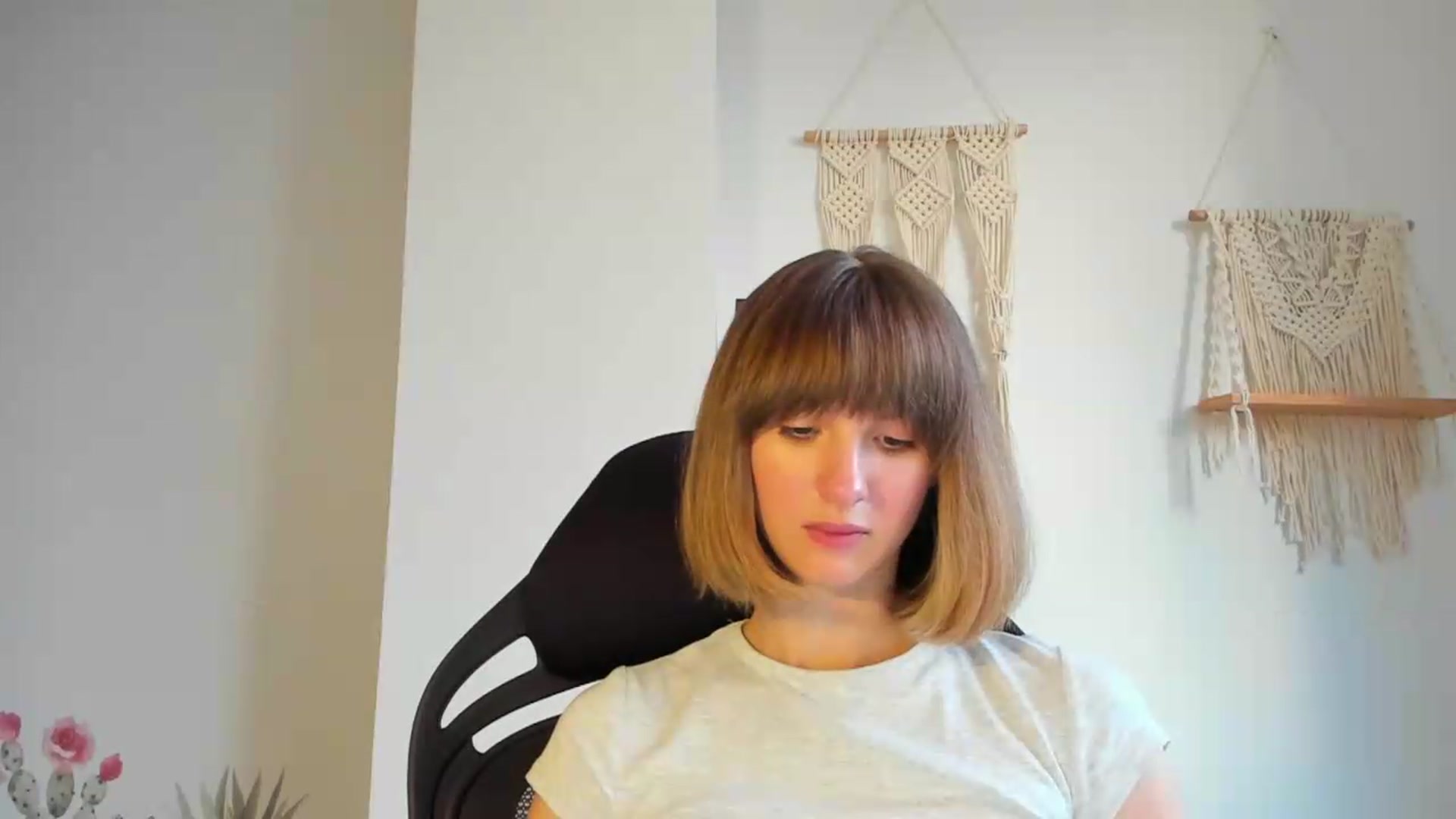 Gallery image thumbnail from WhoIsSofi's myfreecams stream on, 06/25/2026, 16:41 image 4 of 20