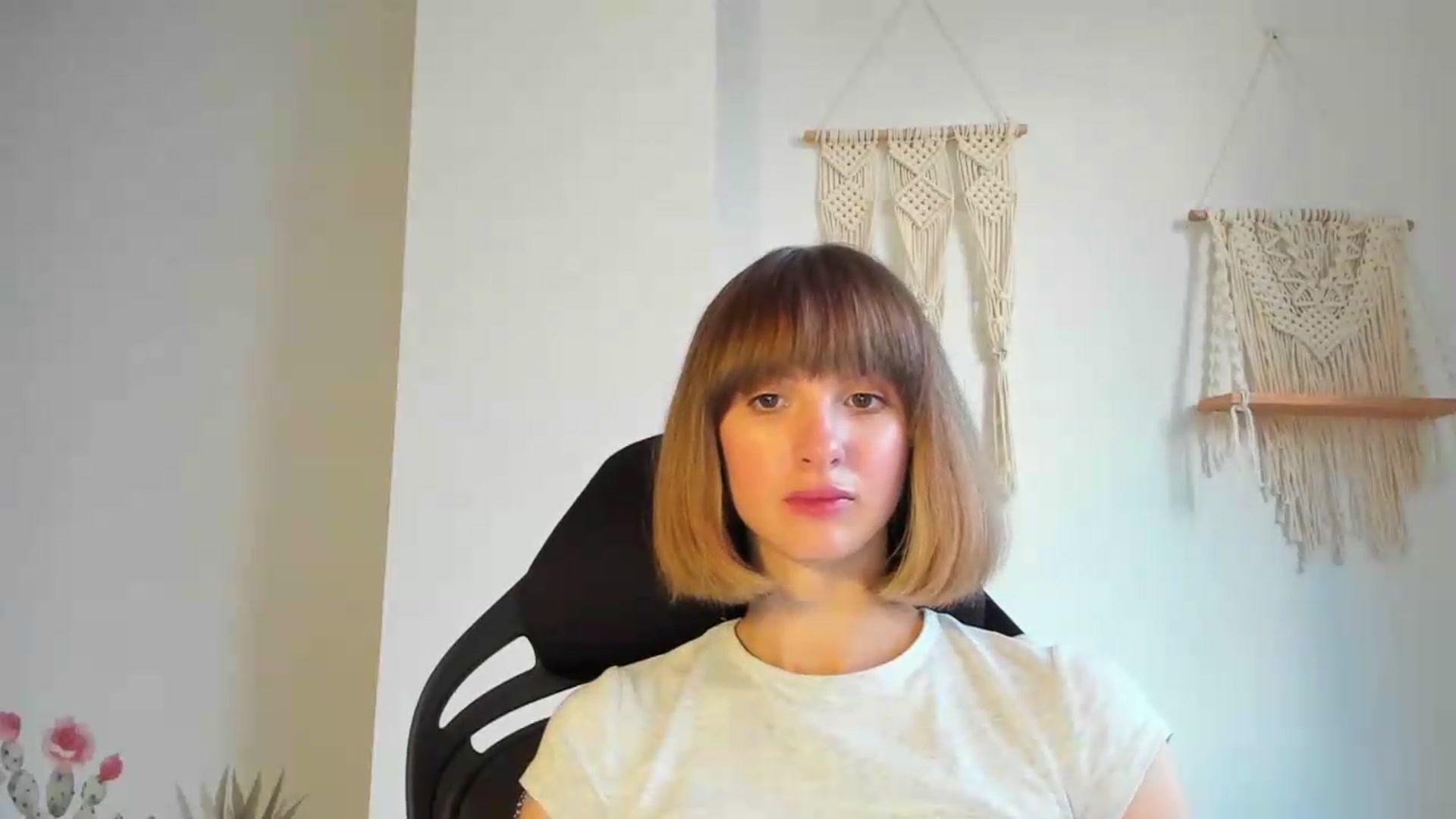 Gallery image thumbnail from WhoIsSofi's myfreecams stream on, 06/25/2026, 16:41 image 6 of 20