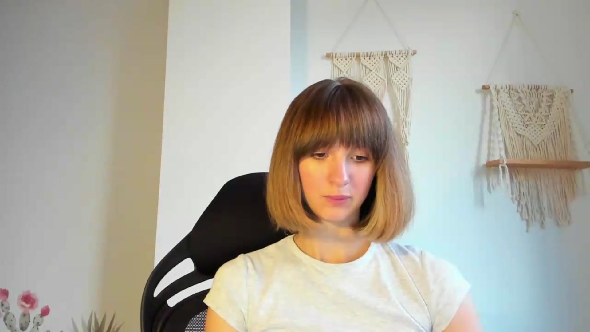 Gallery image thumbnail from WhoIsSofi's myfreecams stream on, 06/25/2026, 16:41 image 12 of 20