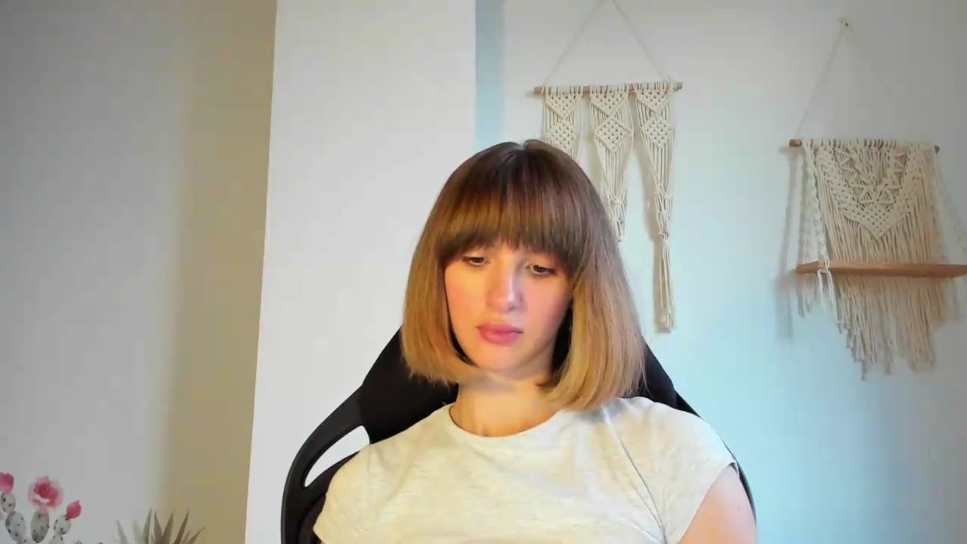 Gallery image thumbnail from WhoIsSofi's myfreecams stream on, 06/25/2026, 16:41 image 14 of 20