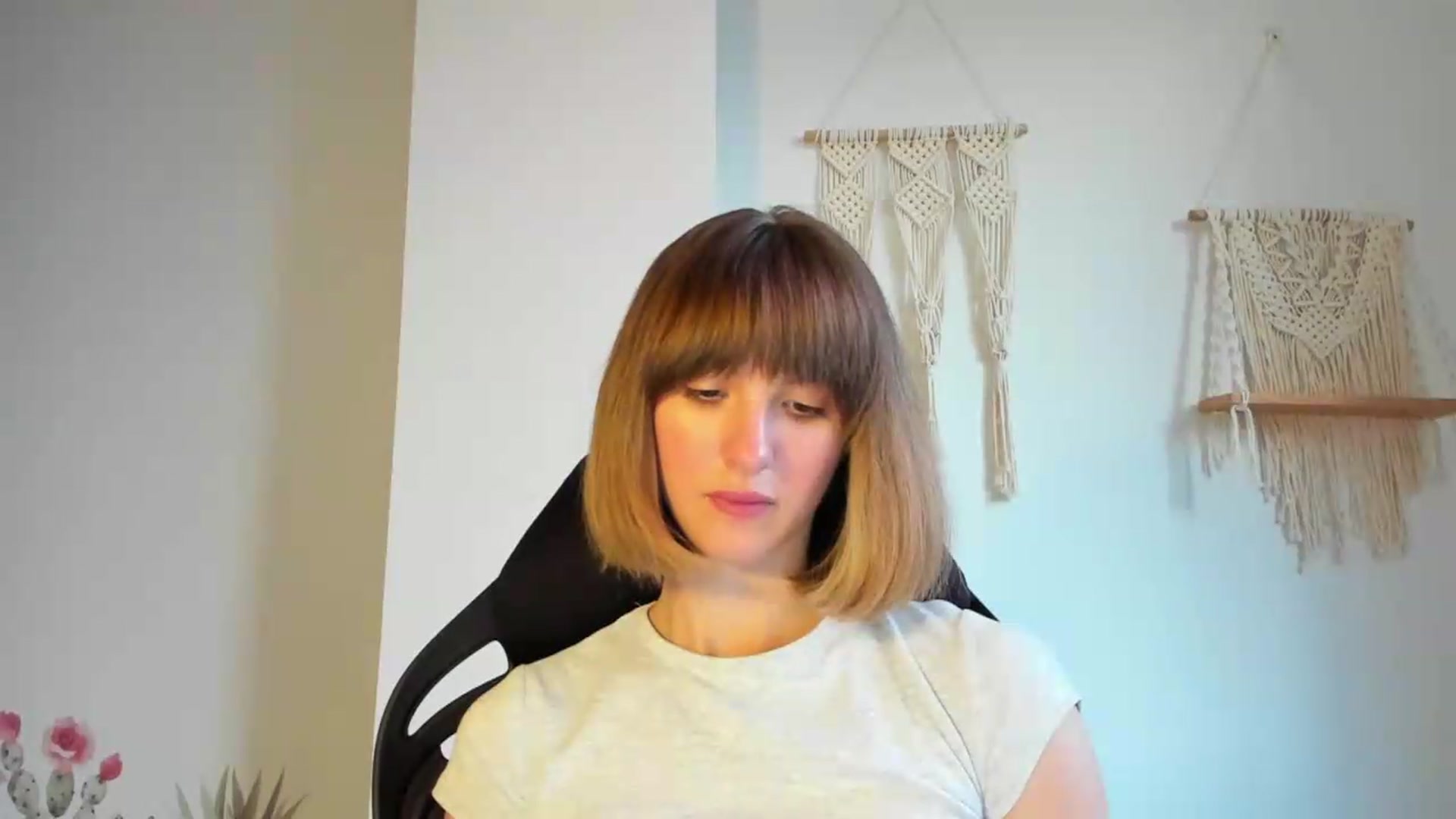 Gallery image thumbnail from WhoIsSofi's myfreecams stream on, 06/25/2026, 16:41 image 13 of 20