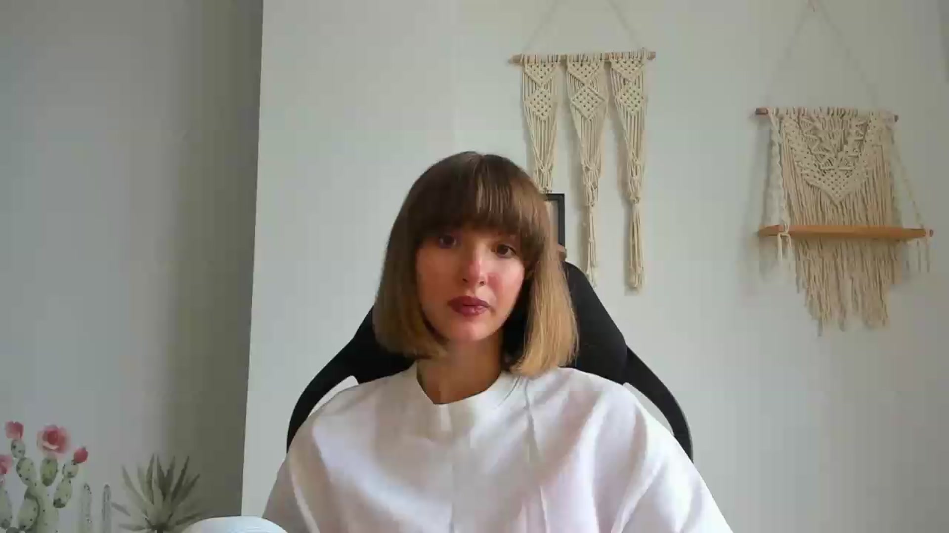 Gallery image thumbnail from WhoIsSofi's myfreecams stream on, 06/26/2026, 12:35 image 1 of 20