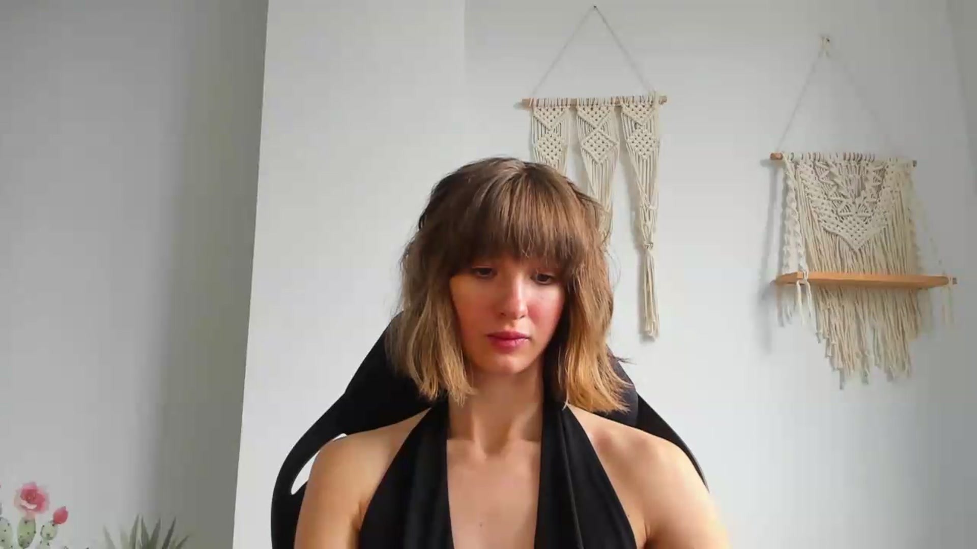Gallery image thumbnail from WhoIsSofi's myfreecams stream on, 06/27/2026, 12:21 image 16 of 20