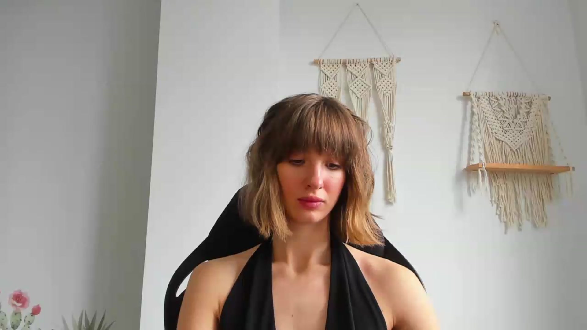 Gallery image thumbnail from WhoIsSofi's myfreecams stream on, 06/27/2026, 12:21 image 17 of 20