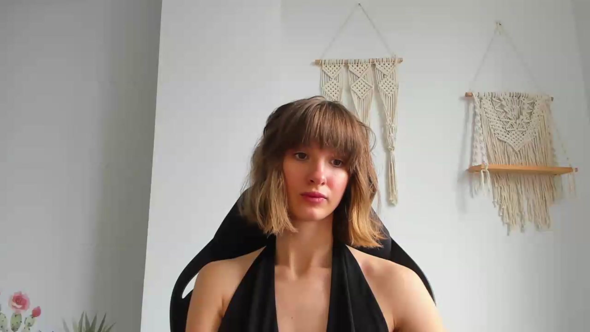 Gallery image thumbnail from WhoIsSofi's myfreecams stream on, 06/27/2026, 12:21 image 18 of 20