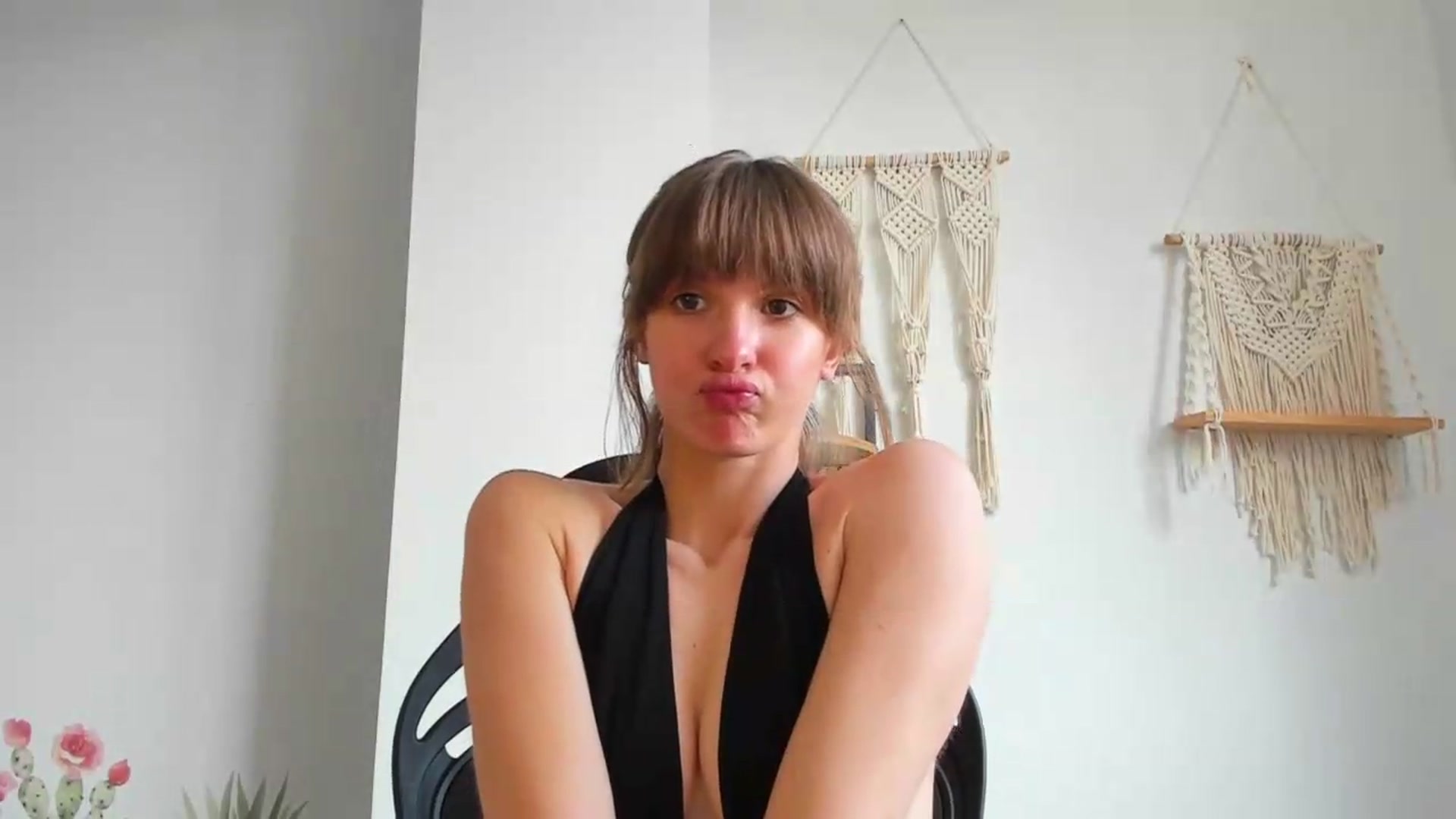 Gallery image thumbnail from WhoIsSofi's myfreecams stream on, 06/27/2026, 13:59 image 20 of 20