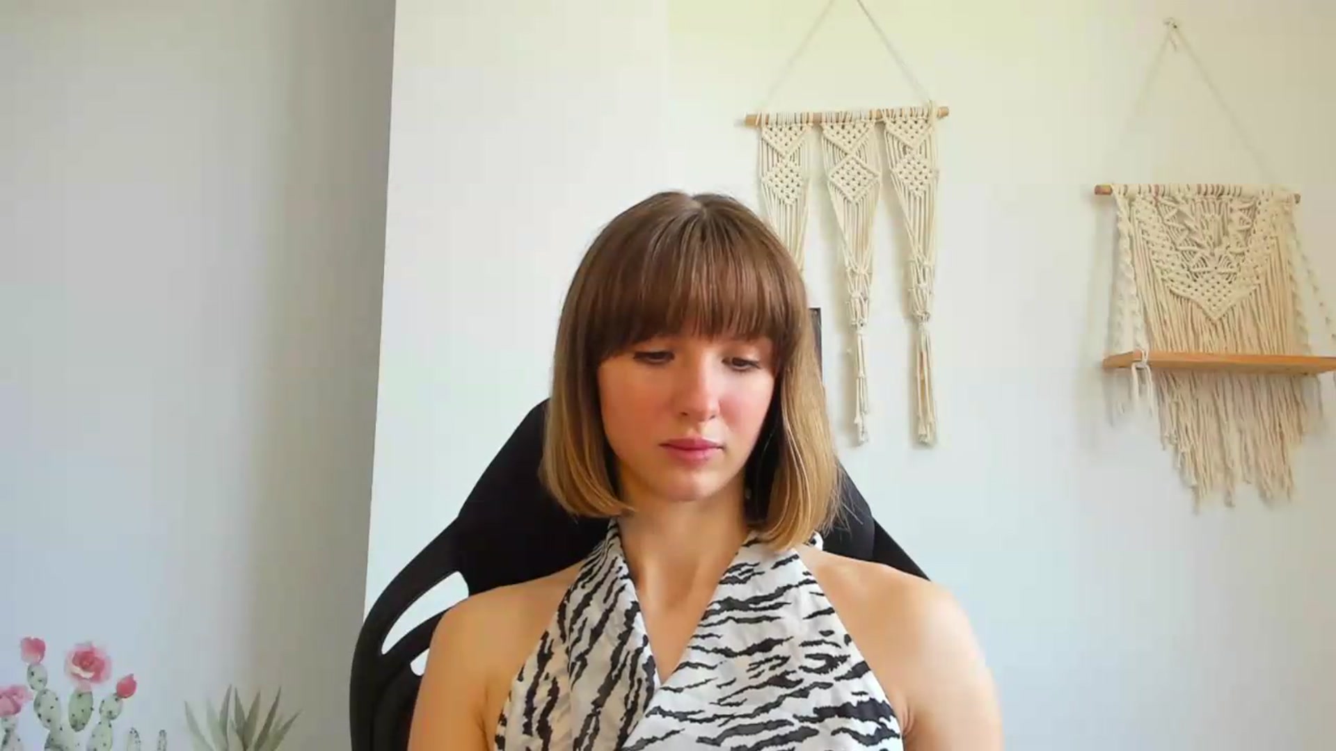 Gallery image thumbnail from WhoIsSofi's myfreecams stream on, 06/29/2026, 10:50 image 8 of 20