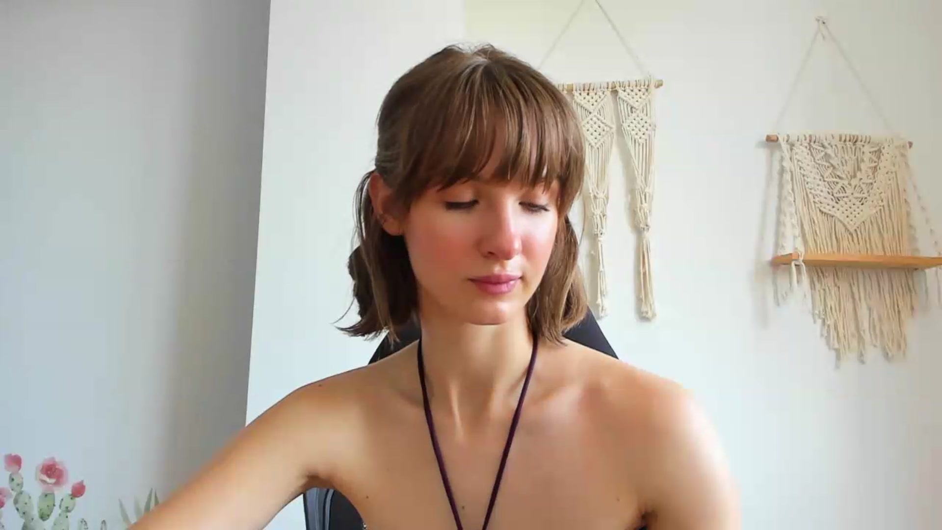 Gallery image thumbnail from WhoIsSofi's myfreecams stream on, 07/05/2026, 13:16 image 15 of 20