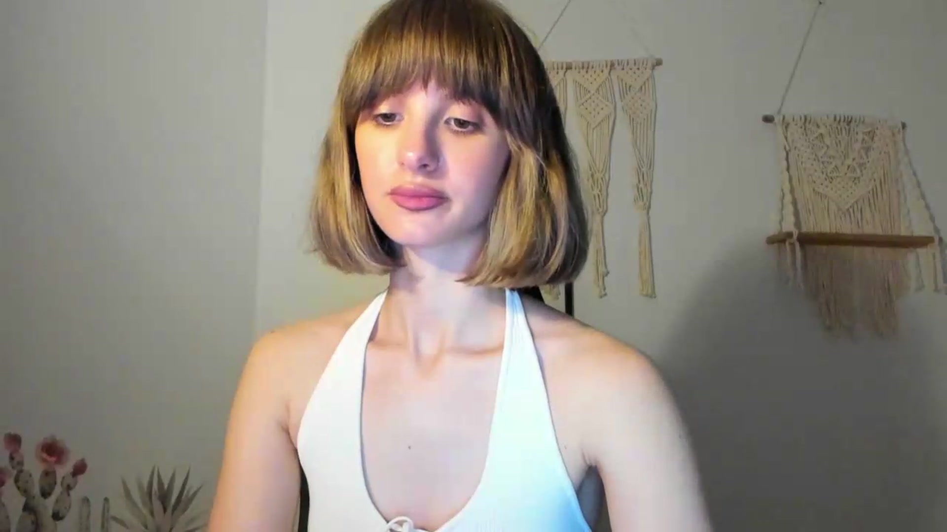 Gallery image thumbnail from WhoIsSofi's myfreecams stream on, 07/06/2026, 22:04 image 14 of 20