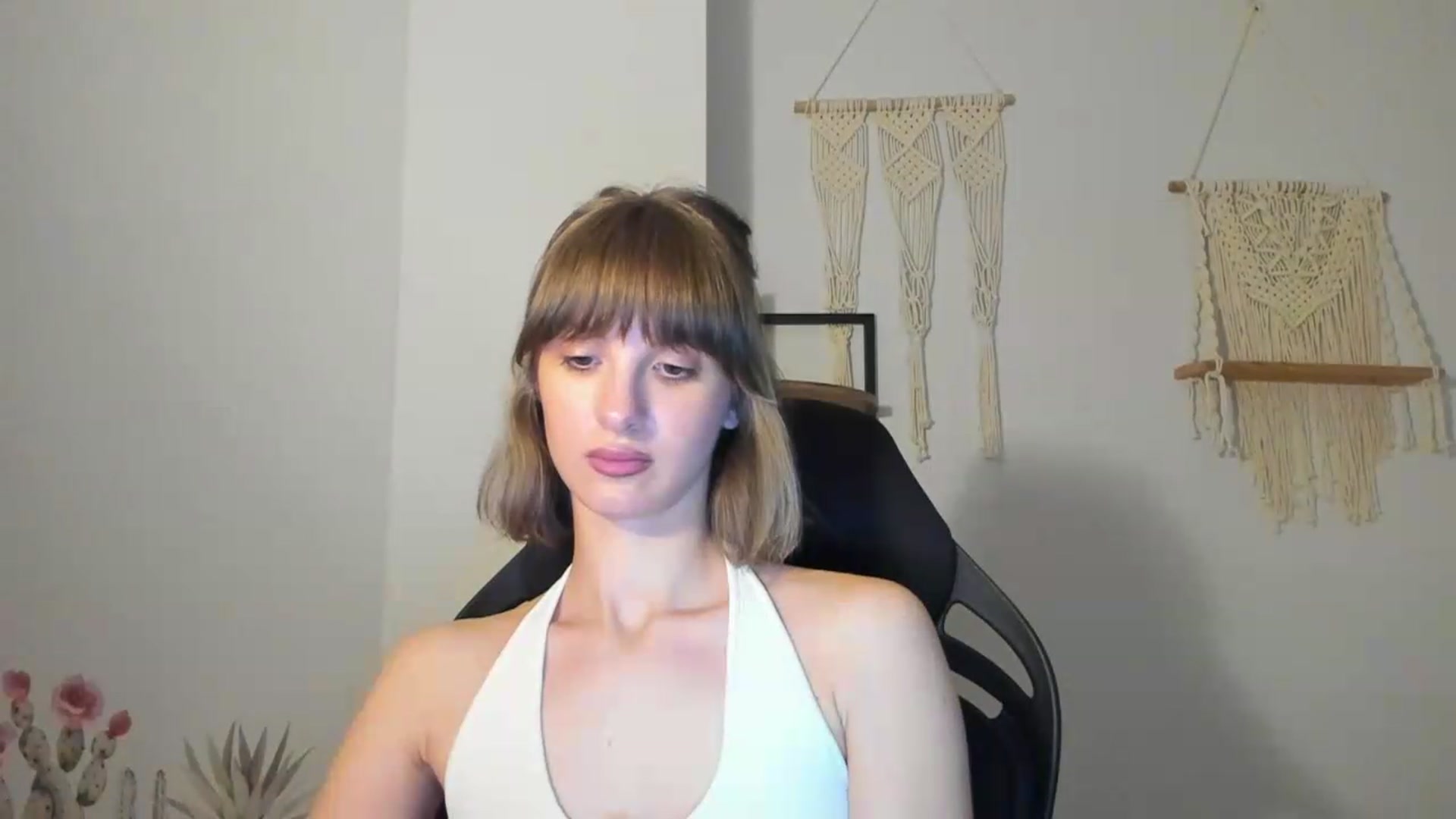 Gallery image thumbnail from WhoIsSofi's myfreecams stream on, 07/06/2026, 22:04 image 5 of 20