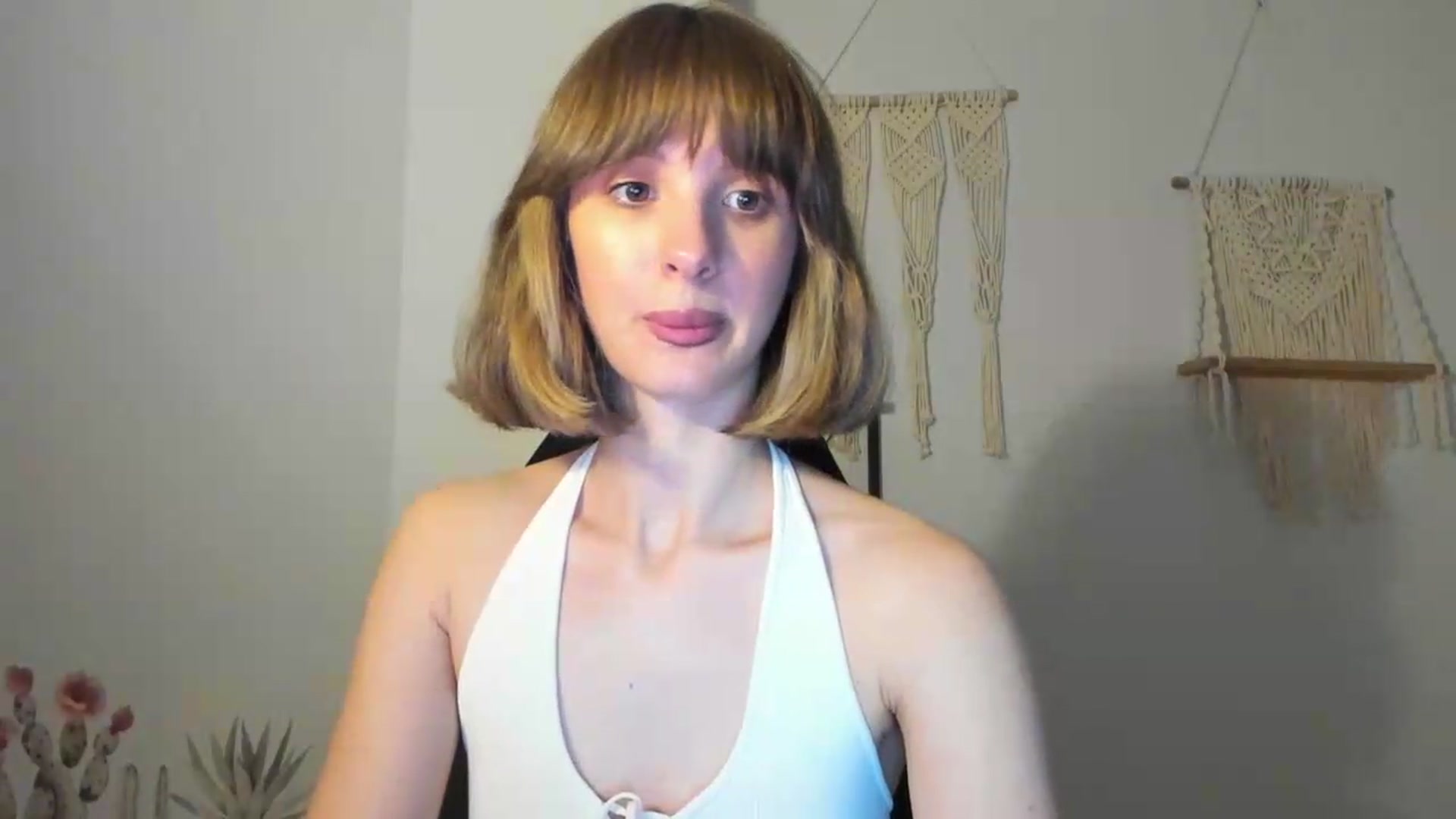 Gallery image thumbnail from WhoIsSofi's myfreecams stream on, 07/06/2026, 22:04 image 15 of 20