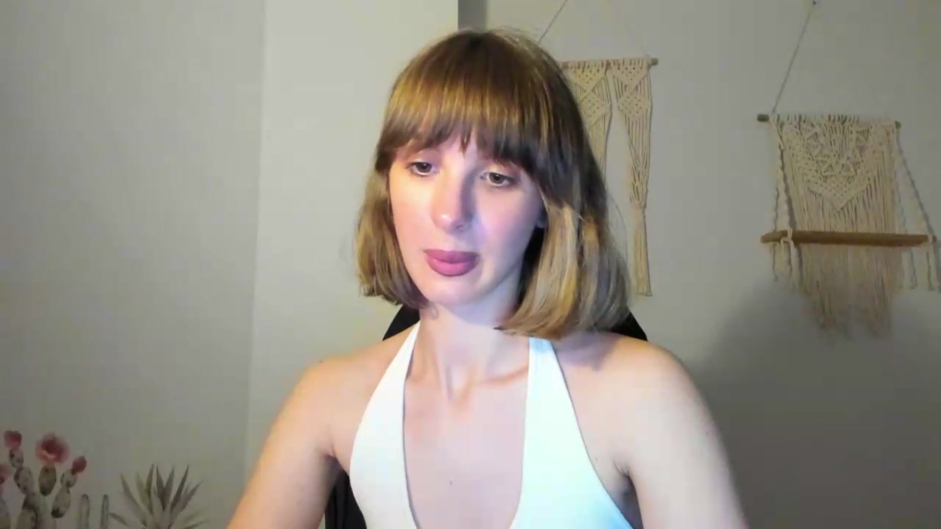 Gallery image thumbnail from WhoIsSofi's myfreecams stream on, 07/06/2026, 22:04 image 17 of 20