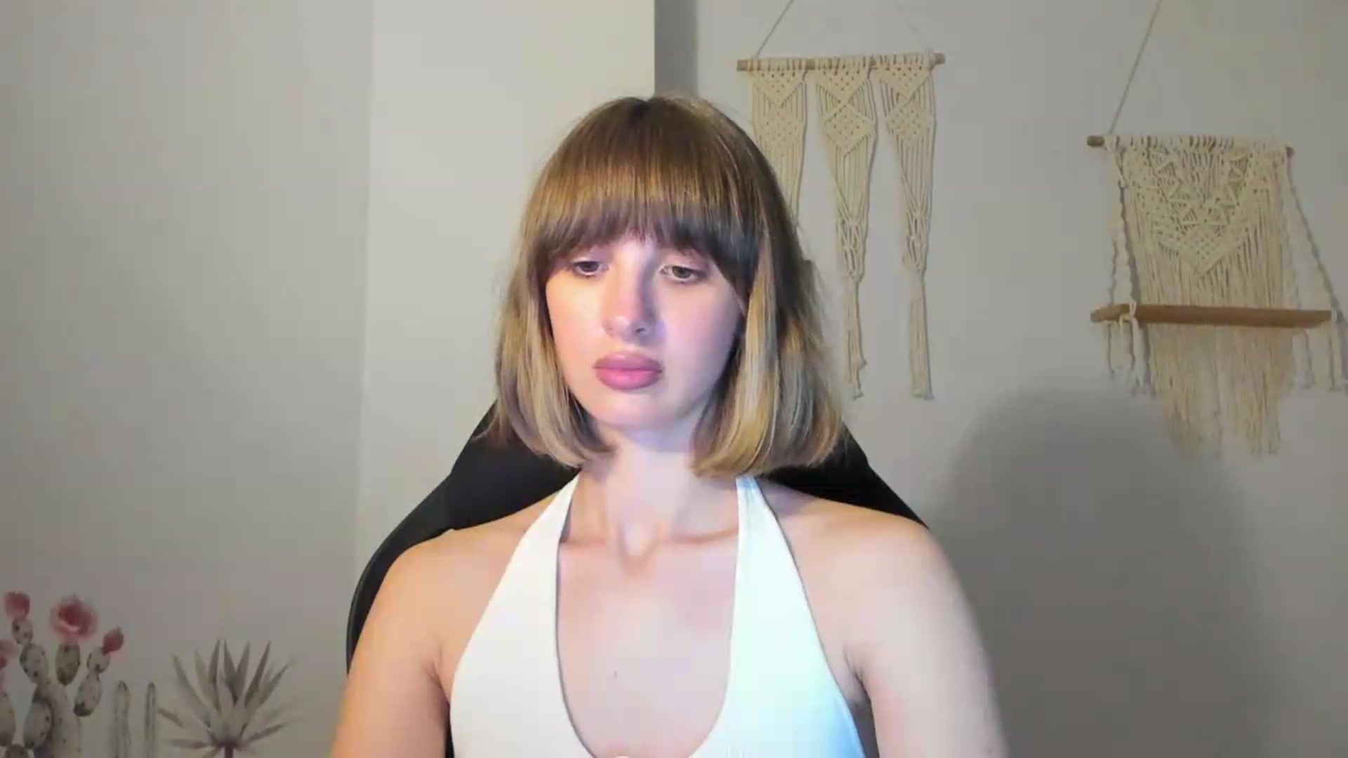 Gallery image thumbnail from WhoIsSofi's myfreecams stream on, 07/06/2026, 22:58 image 13 of 20