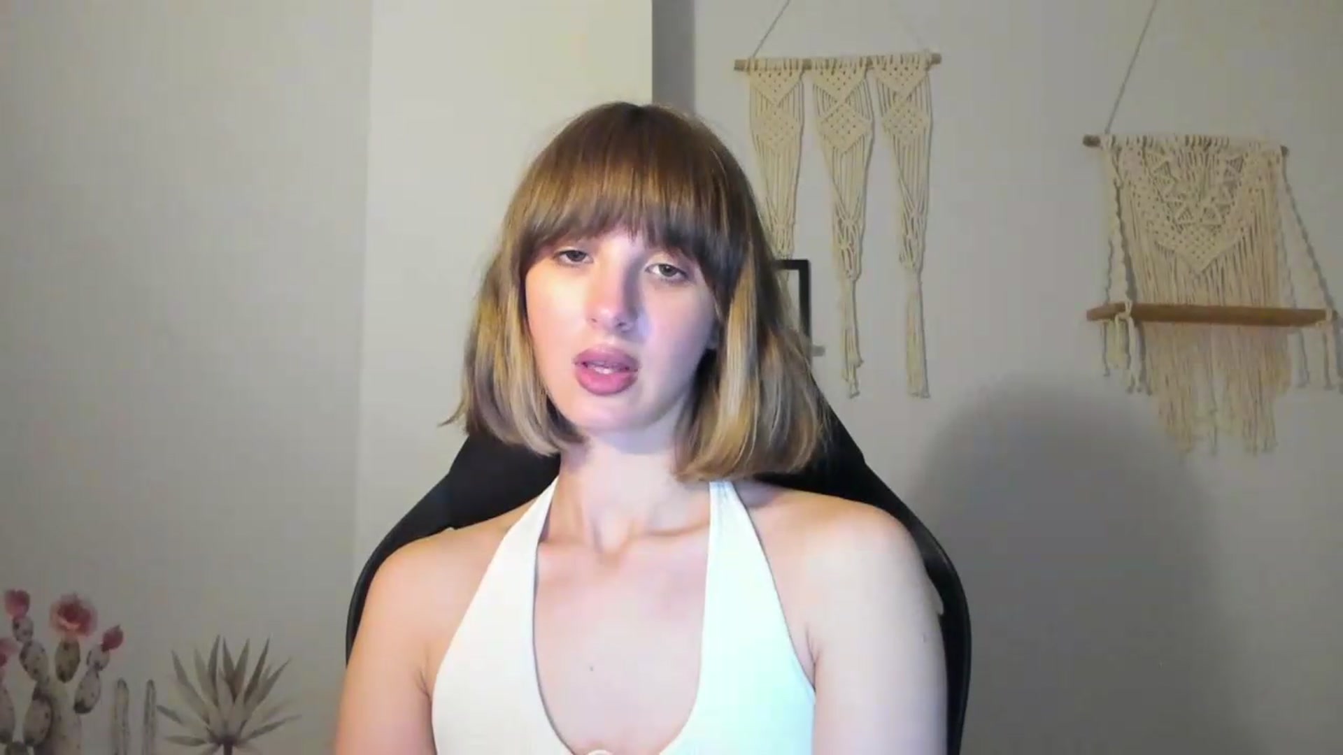 Gallery image thumbnail from WhoIsSofi's myfreecams stream on, 07/06/2026, 22:58 image 7 of 20