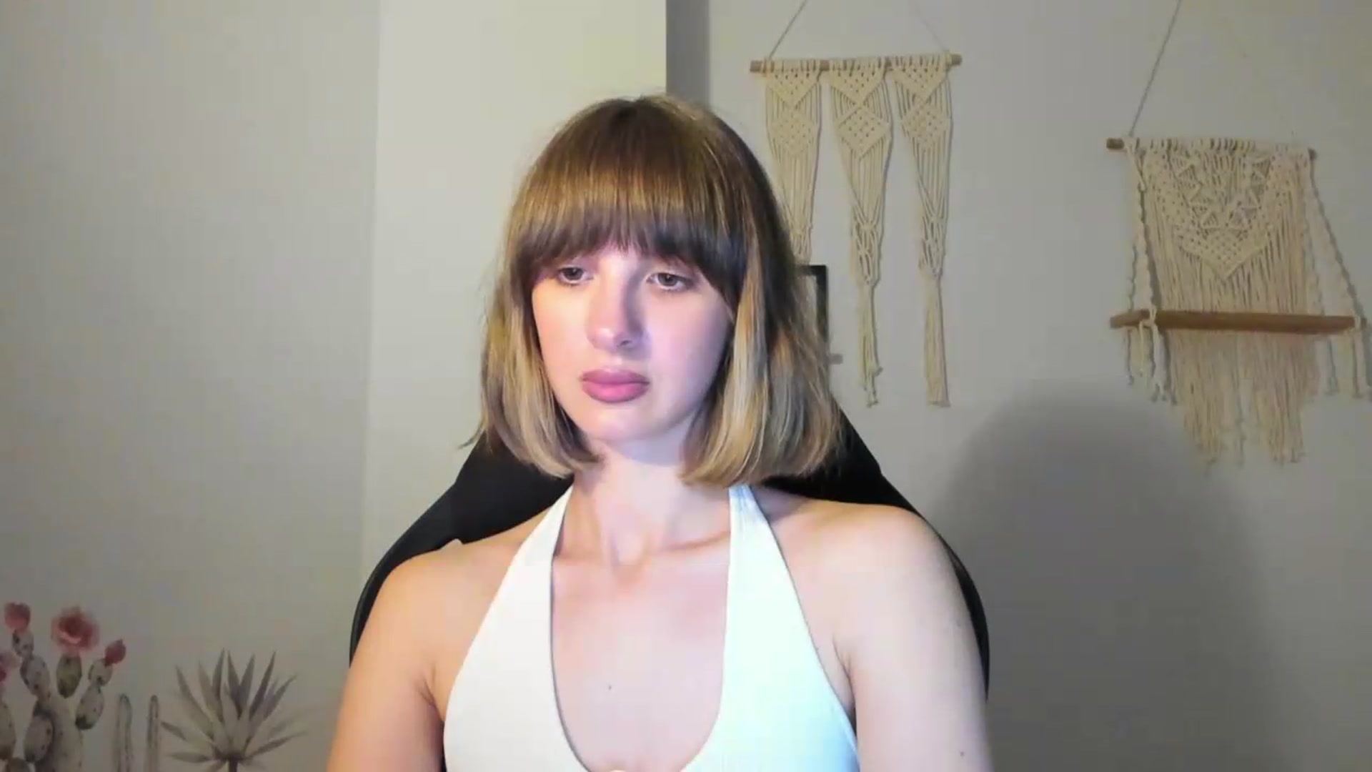 Gallery image thumbnail from WhoIsSofi's myfreecams stream on, 07/06/2026, 22:58 image 4 of 20