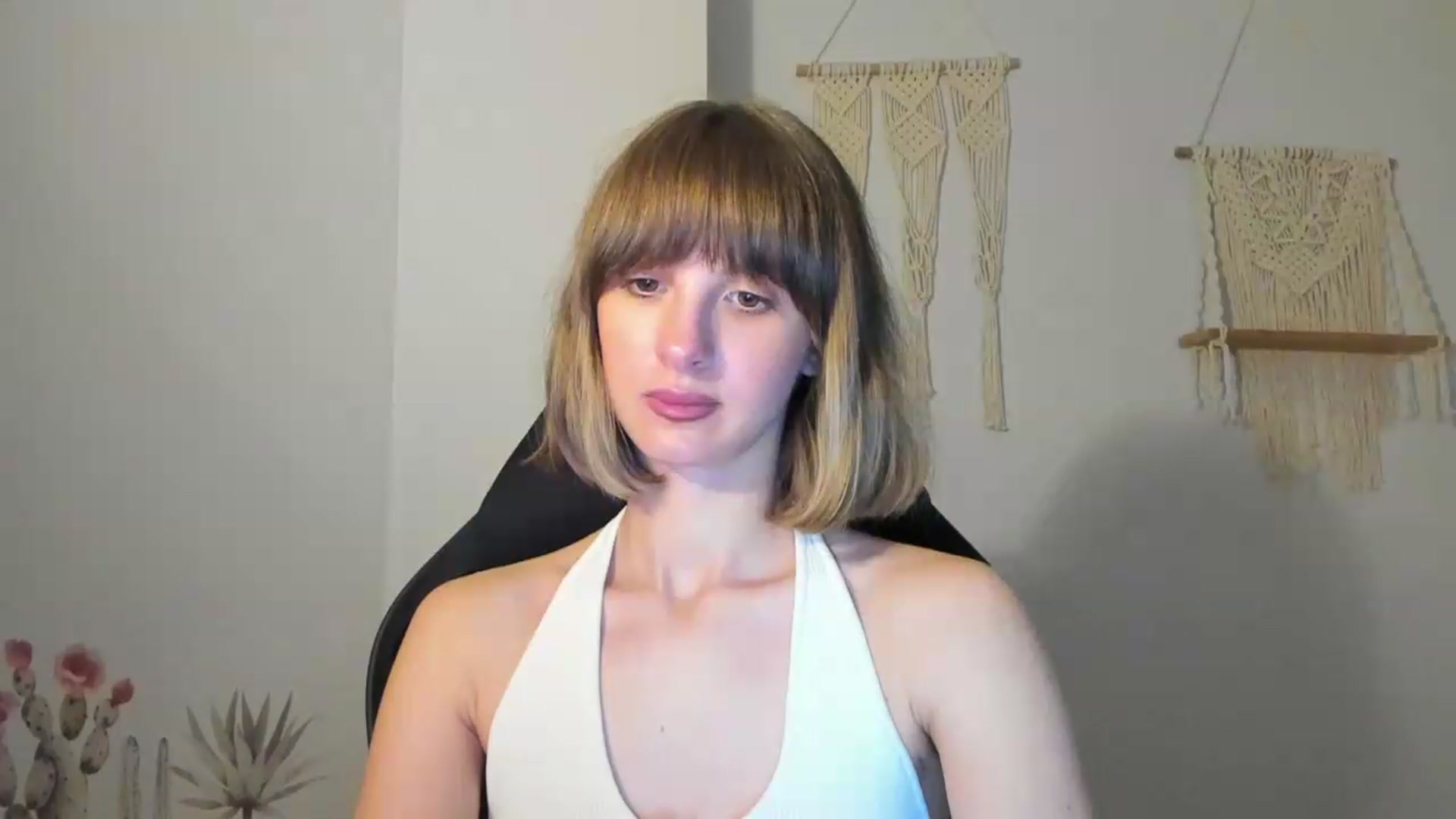Gallery image thumbnail from WhoIsSofi's myfreecams stream on, 07/06/2026, 22:58 image 17 of 20