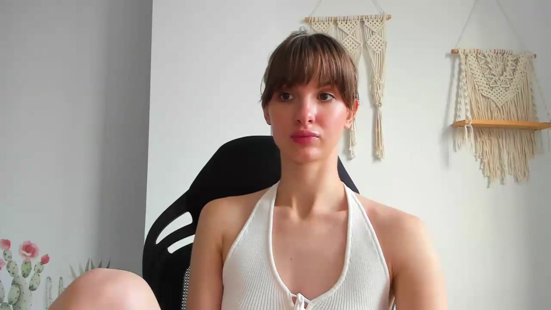 Gallery image thumbnail from WhoIsSofi's myfreecams stream on, 07/08/2026, 15:04 image 13 of 20