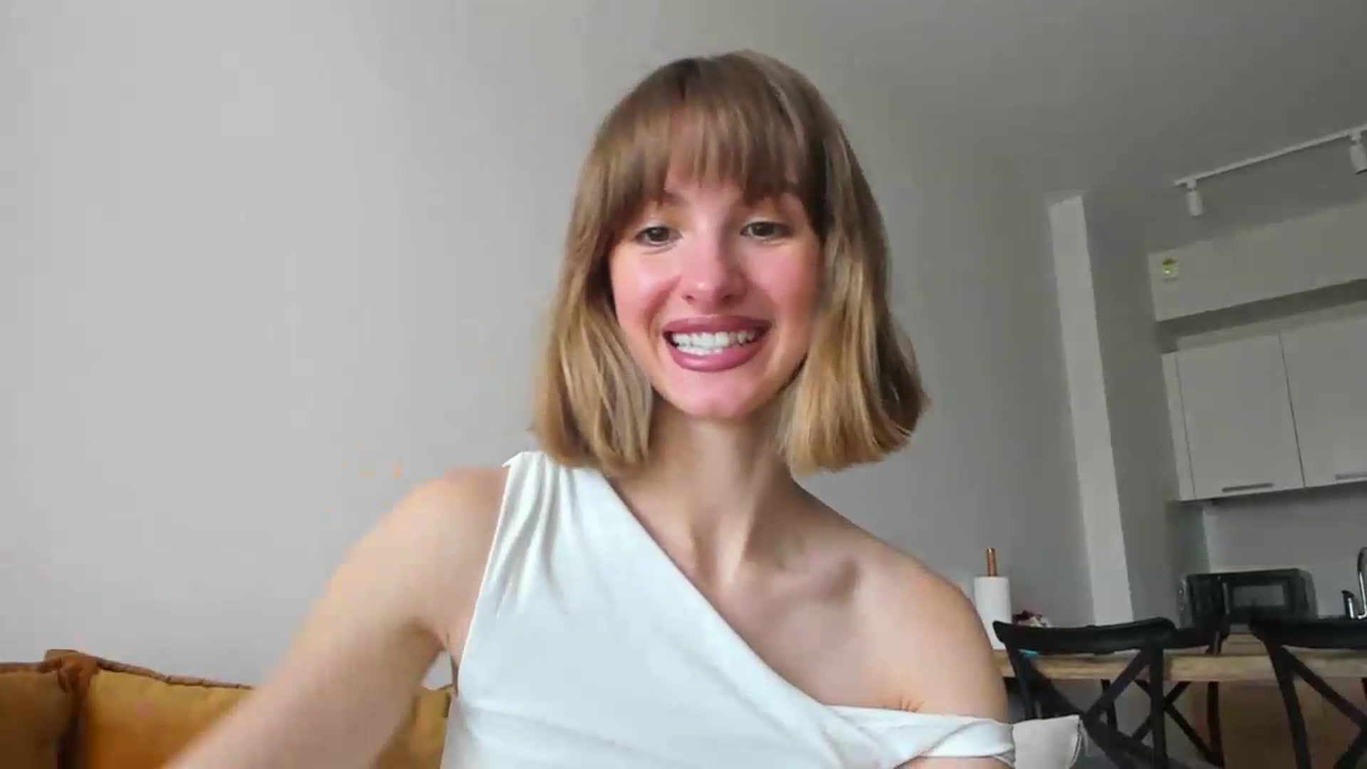 Gallery image thumbnail from WhoIsSofi's myfreecams stream on, 07/10/2026, 11:56 image 7 of 20