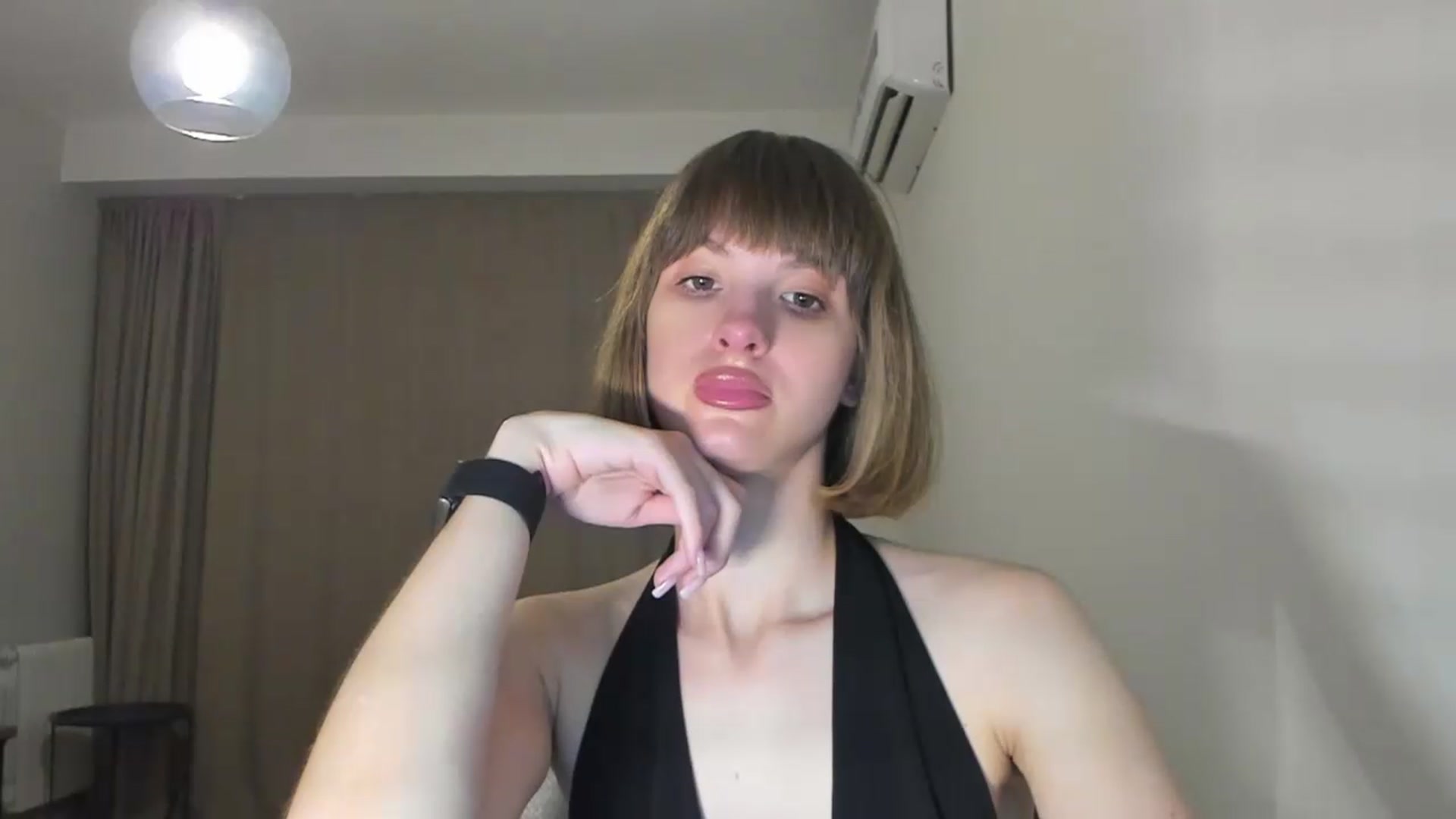 Gallery image thumbnail from WhoIsSofi's myfreecams stream on, 07/10/2026, 19:42 image 4 of 20