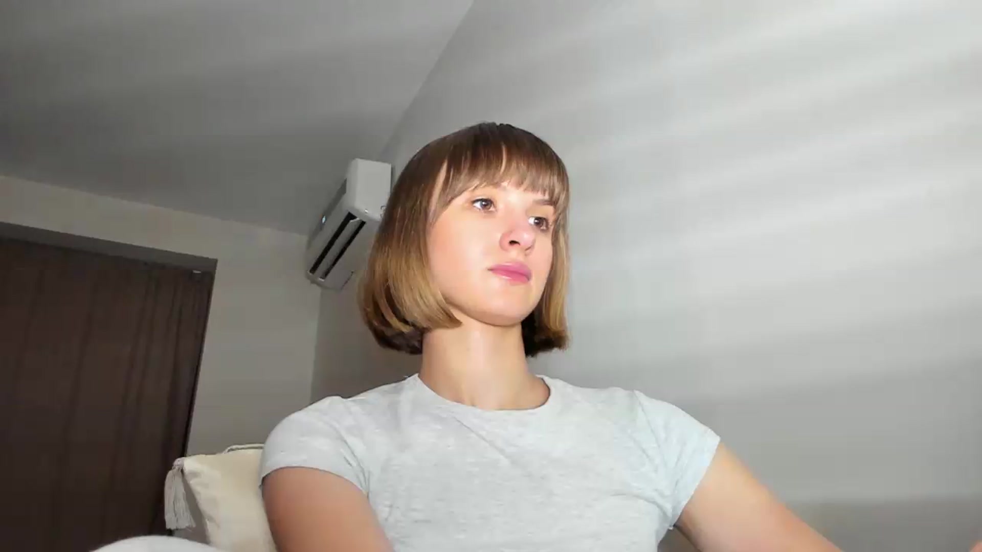 Gallery image thumbnail from WhoIsSofi's myfreecams stream on, 07/12/2026, 21:37 image 3 of 20