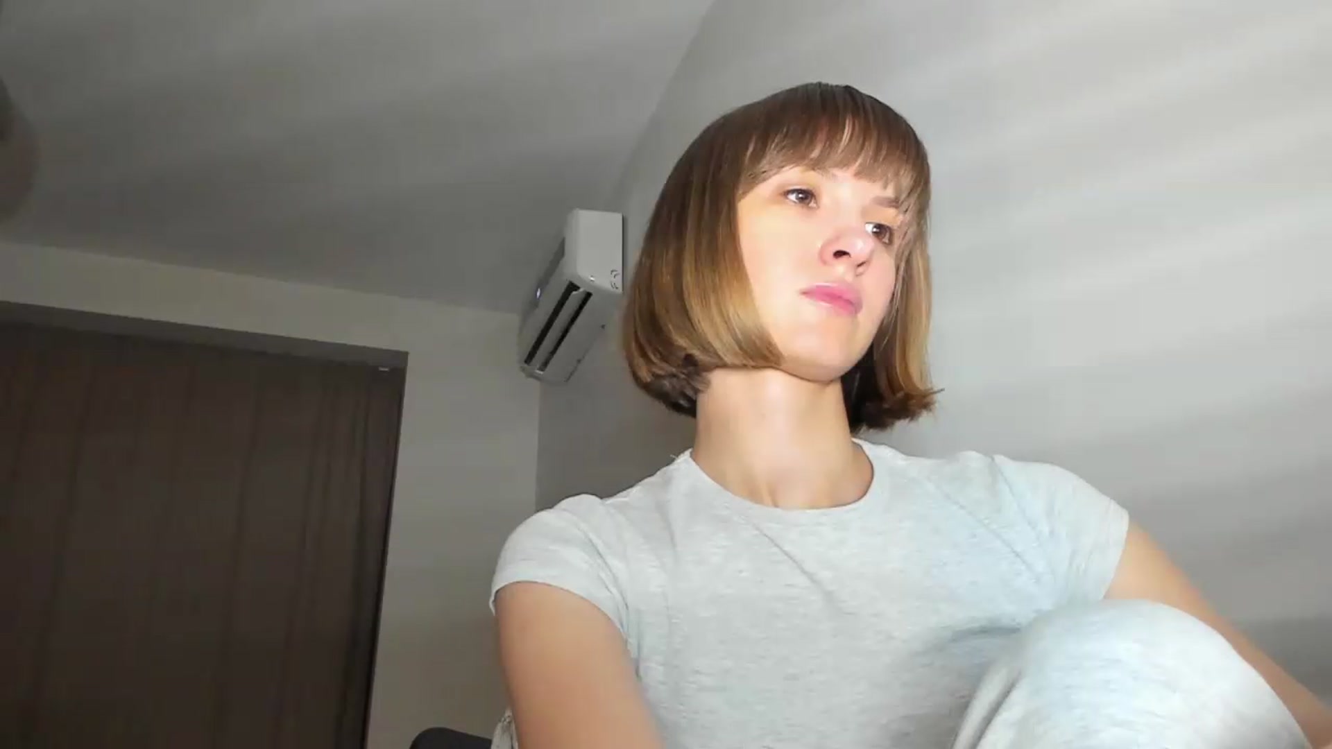 Gallery image thumbnail from WhoIsSofi's myfreecams stream on, 07/12/2026, 23:01 image 3 of 20