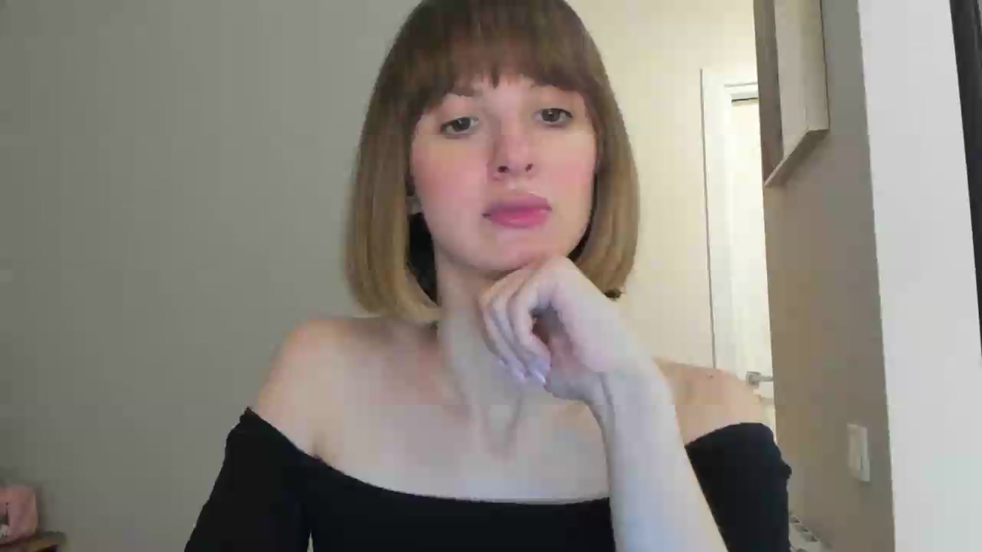 Gallery image thumbnail from WhoIsSofi's myfreecams stream on, 07/26/2026, 21:51 image 1 of 20
