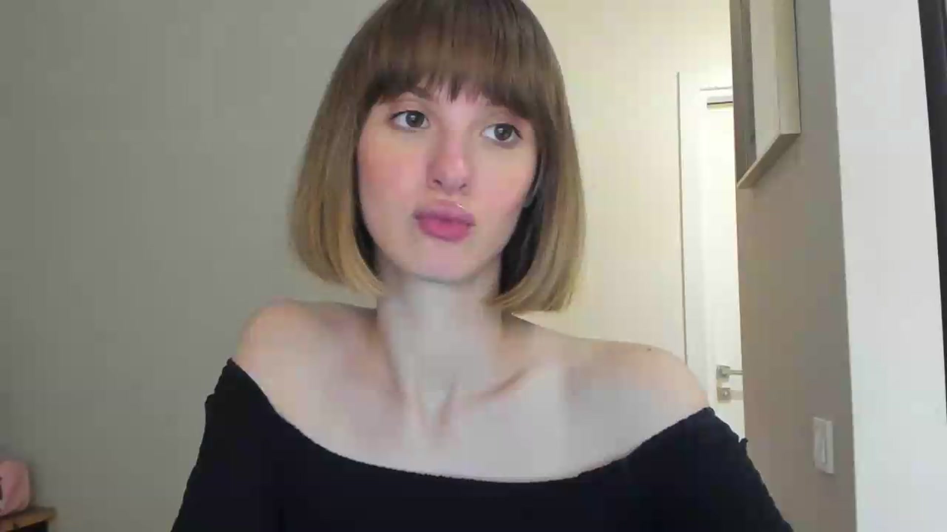 Gallery image thumbnail from WhoIsSofi's myfreecams stream on, 07/26/2026, 21:51 image 15 of 20