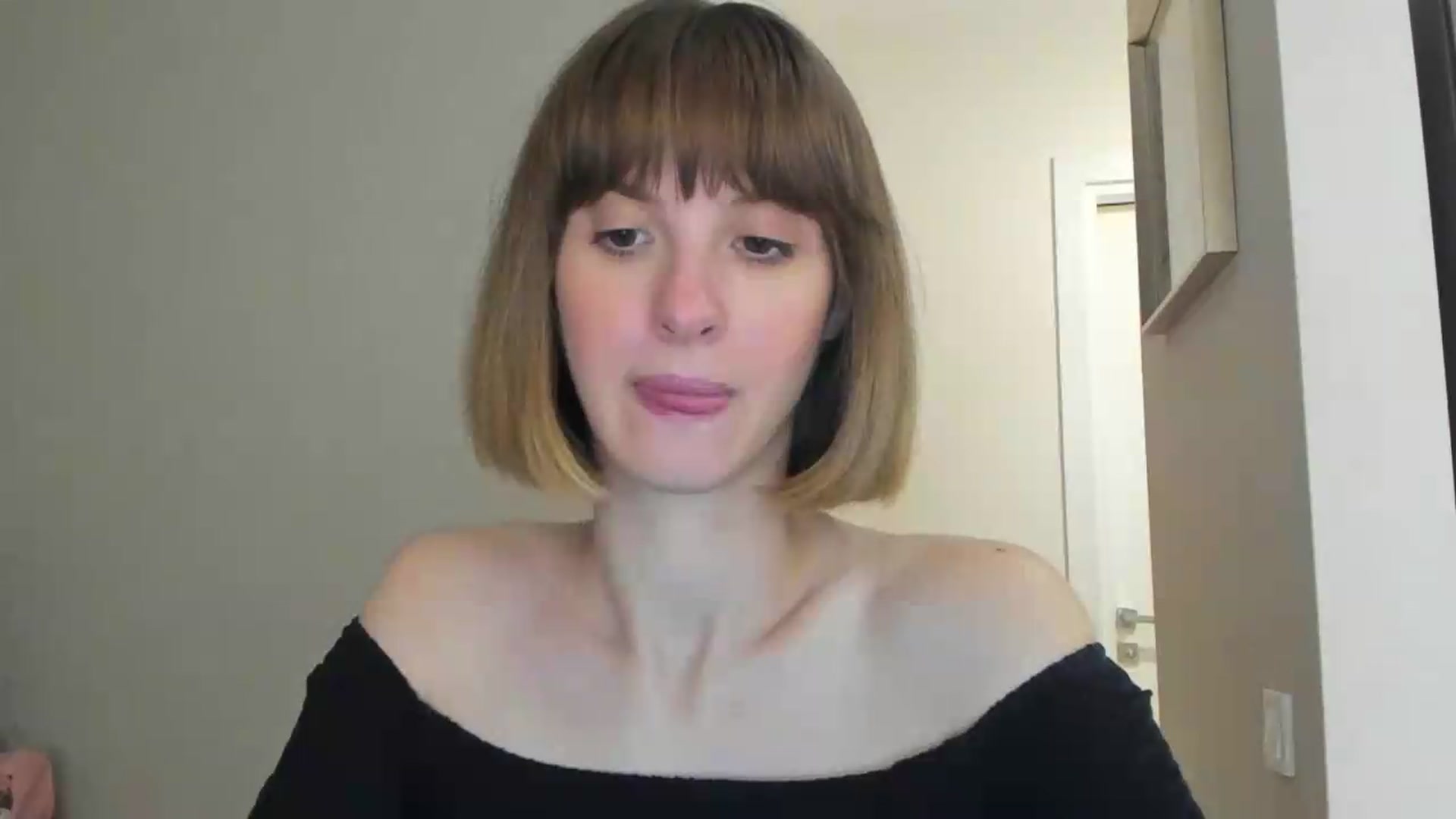 Gallery image thumbnail from WhoIsSofi's myfreecams stream on, 07/26/2026, 22:20 image 5 of 20