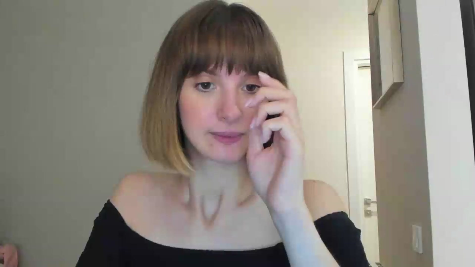 Gallery image thumbnail from WhoIsSofi's myfreecams stream on, 07/26/2026, 22:20 image 17 of 20