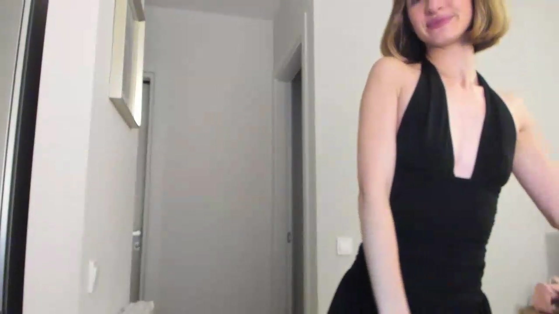 Gallery image thumbnail from WhoIsSofi's myfreecams stream on, 07/29/2026, 02:14 image 4 of 20
