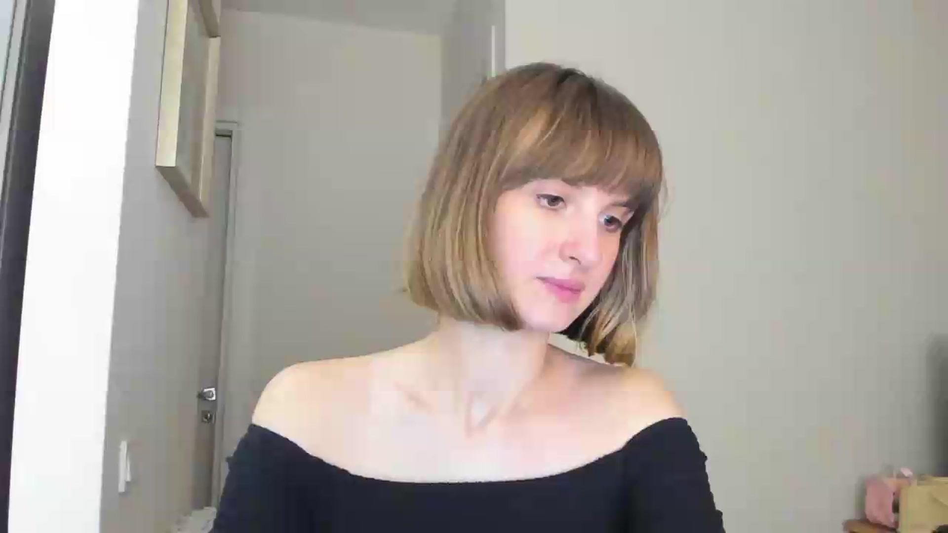 Gallery image thumbnail from WhoIsSofi's myfreecams stream on, 07/31/2026, 24:51 image 19 of 20