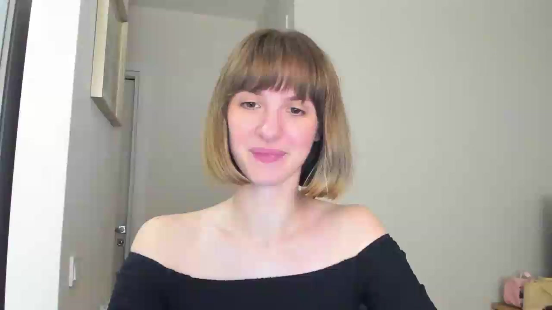 Gallery image thumbnail from WhoIsSofi's myfreecams stream on, 07/31/2026, 24:51 image 18 of 20