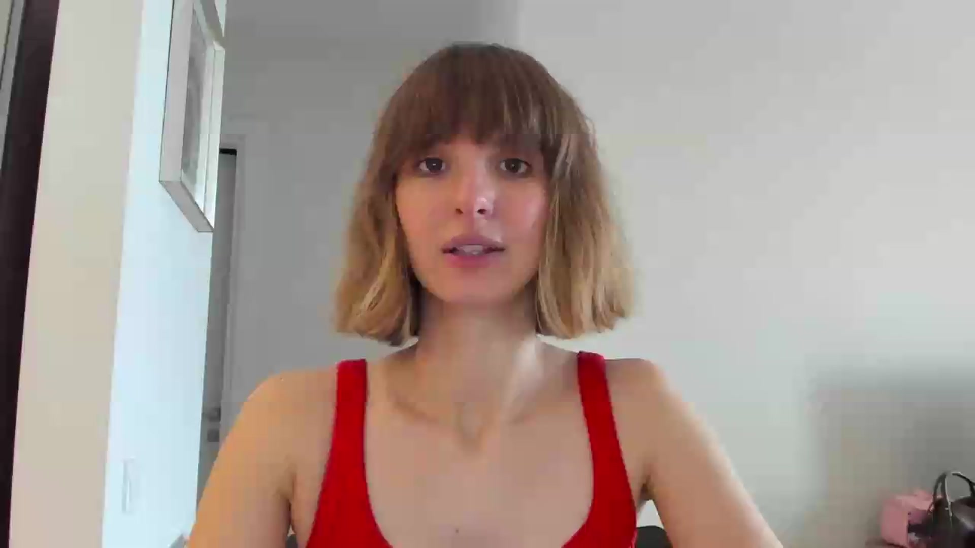 Gallery image thumbnail from WhoIsSofi's myfreecams stream on, 08/06/2026, 13:46 image 4 of 20