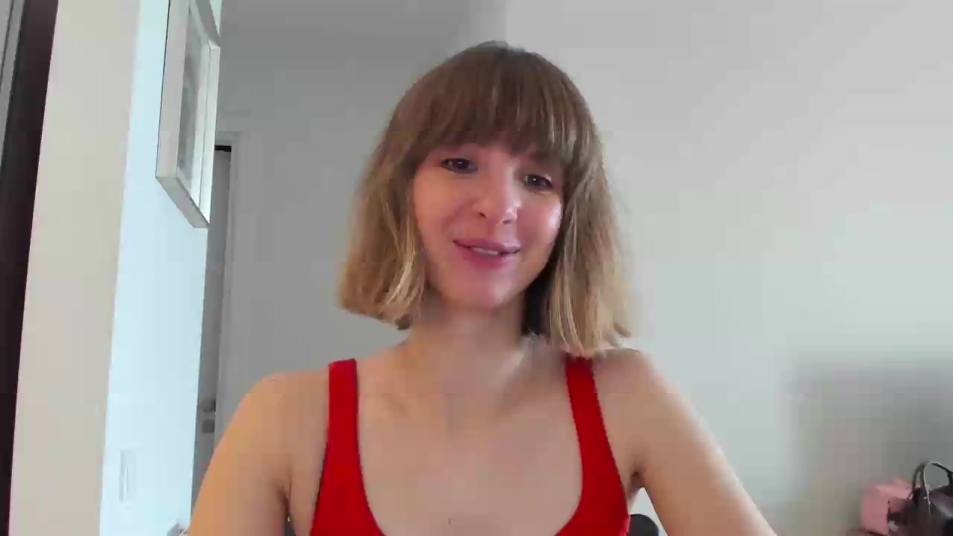 Gallery image thumbnail from WhoIsSofi's myfreecams stream on, 08/06/2026, 13:46 image 5 of 20