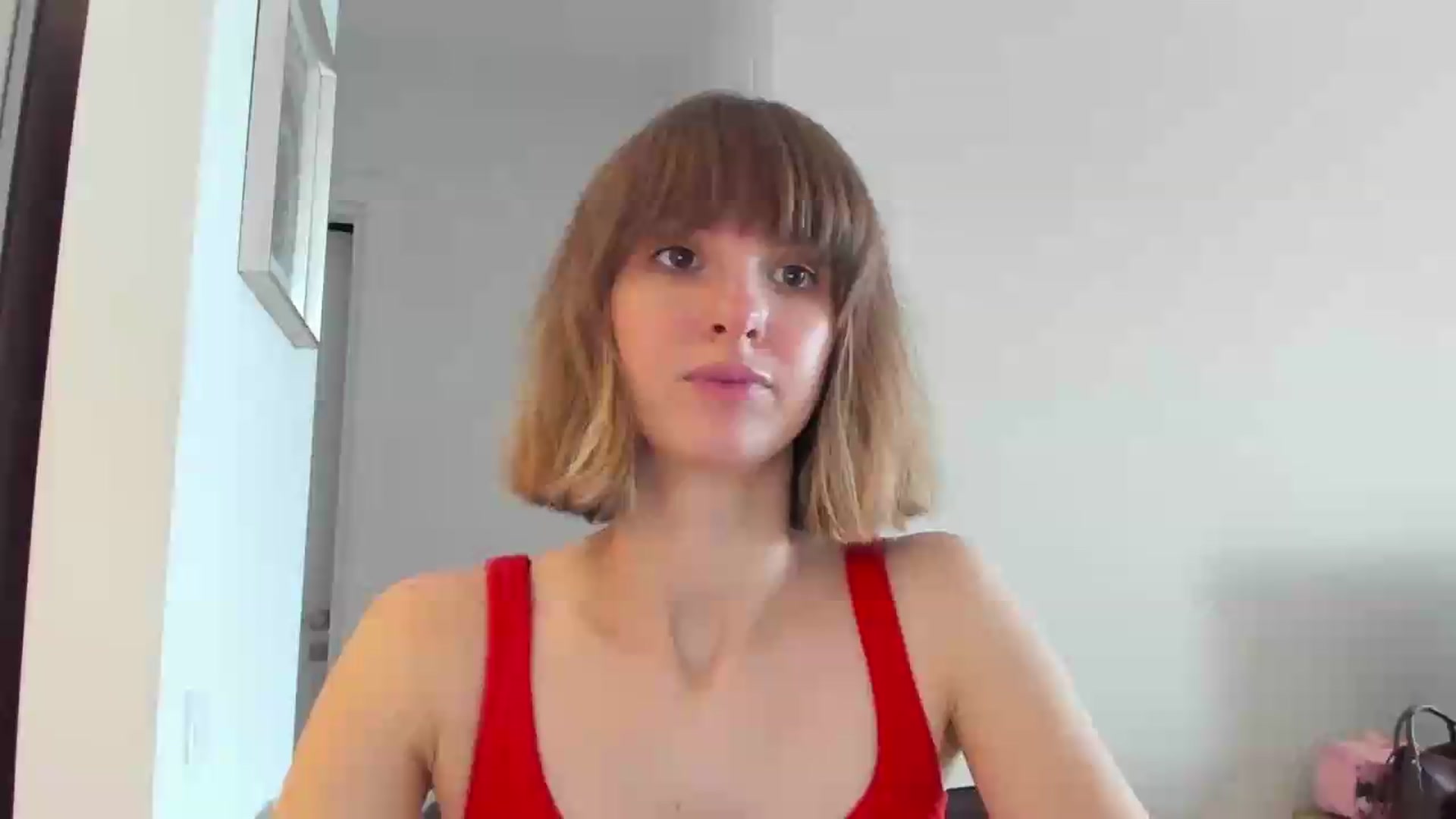 Gallery image thumbnail from WhoIsSofi's myfreecams stream on, 08/06/2026, 13:46 image 12 of 20