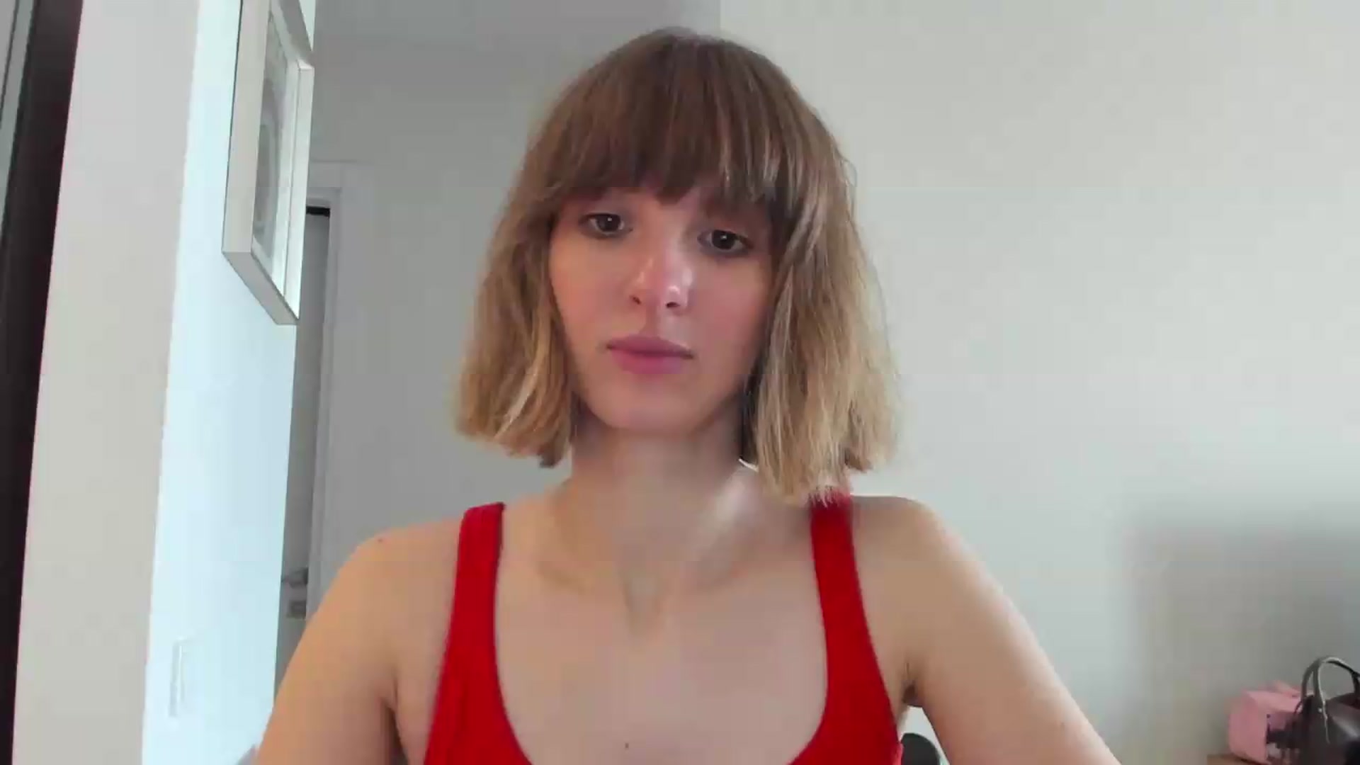 Gallery image thumbnail from WhoIsSofi's myfreecams stream on, 08/06/2026, 13:46 image 2 of 20