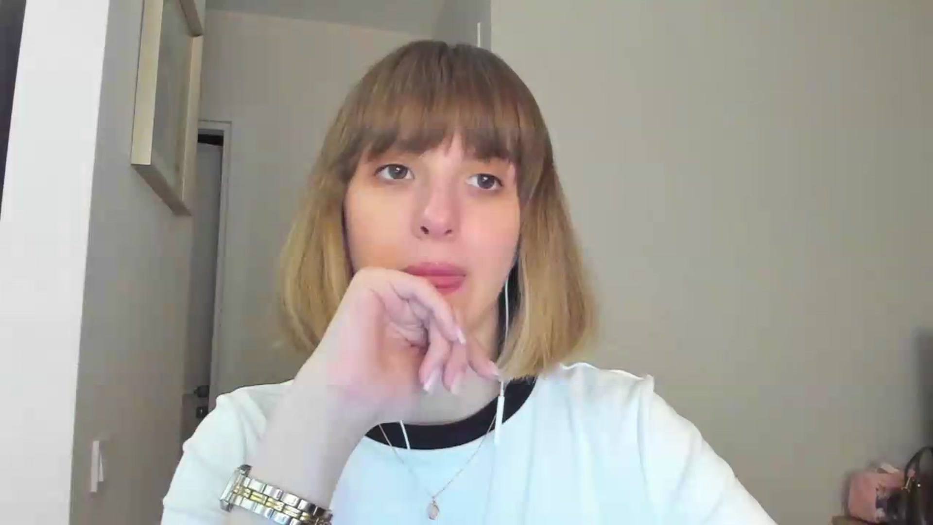 Gallery image thumbnail from WhoIsSofi's myfreecams stream on, 08/10/2026, 22:00 image 6 of 20
