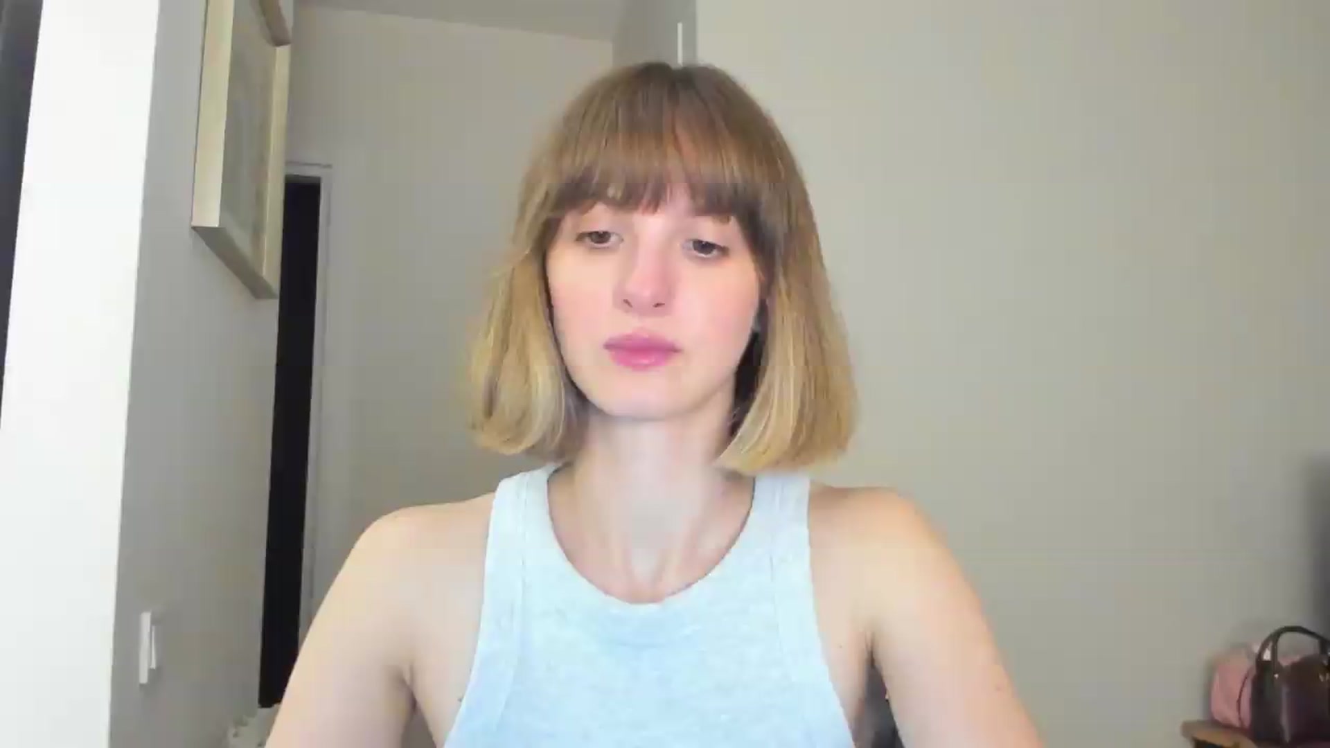 Gallery image thumbnail from WhoIsSofi's myfreecams stream on, 08/13/2026, 22:35 image 4 of 20
