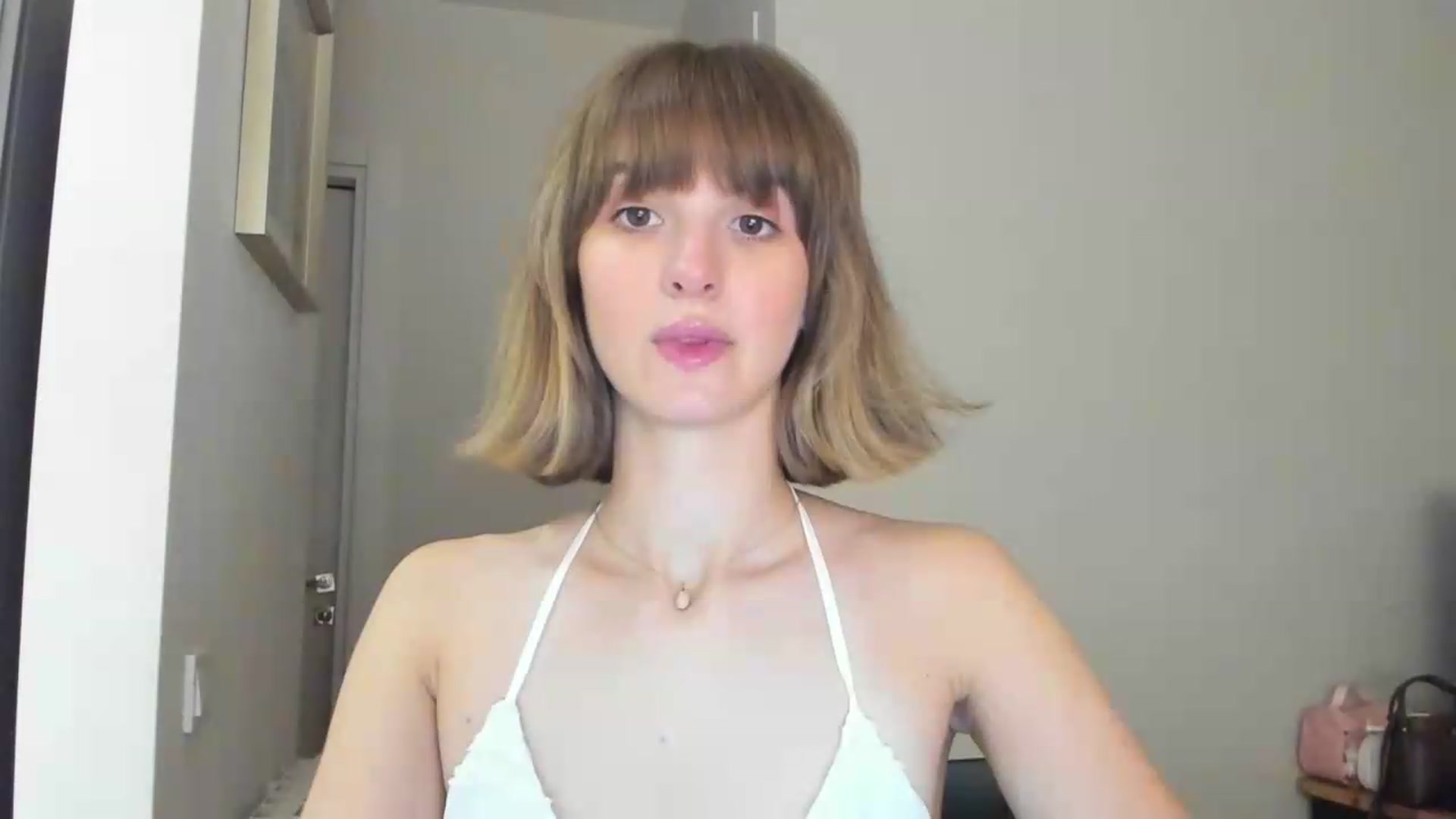 Gallery image thumbnail from WhoIsSofi's myfreecams stream on, 09/05/2026, 18:26 image 5 of 20