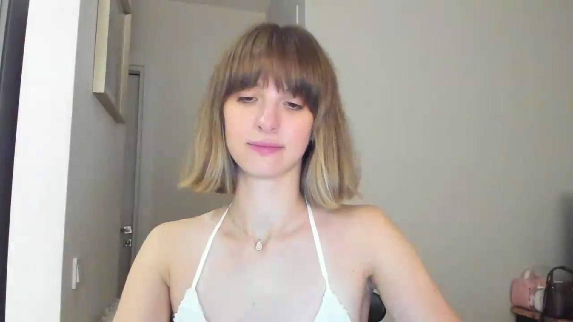 Gallery image thumbnail from WhoIsSofi's myfreecams stream on, 09/05/2026, 20:15 image 6 of 20