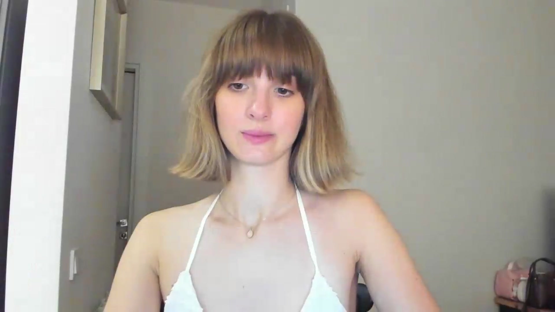 Gallery image thumbnail from WhoIsSofi's myfreecams stream on, 09/05/2026, 20:15 image 16 of 20
