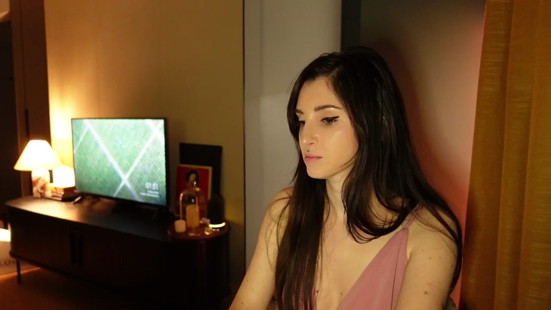 Gallery image thumbnail from Who_The's myfreecams stream on, 02/13/2026, 01:14 image 15 of 20
