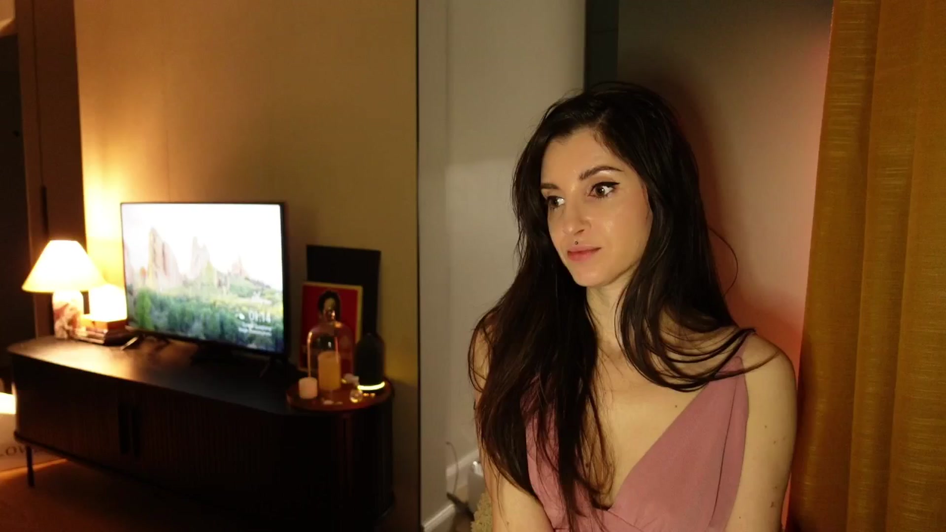Gallery image thumbnail from Who_The's myfreecams stream on, 02/13/2026, 01:14 image 4 of 20