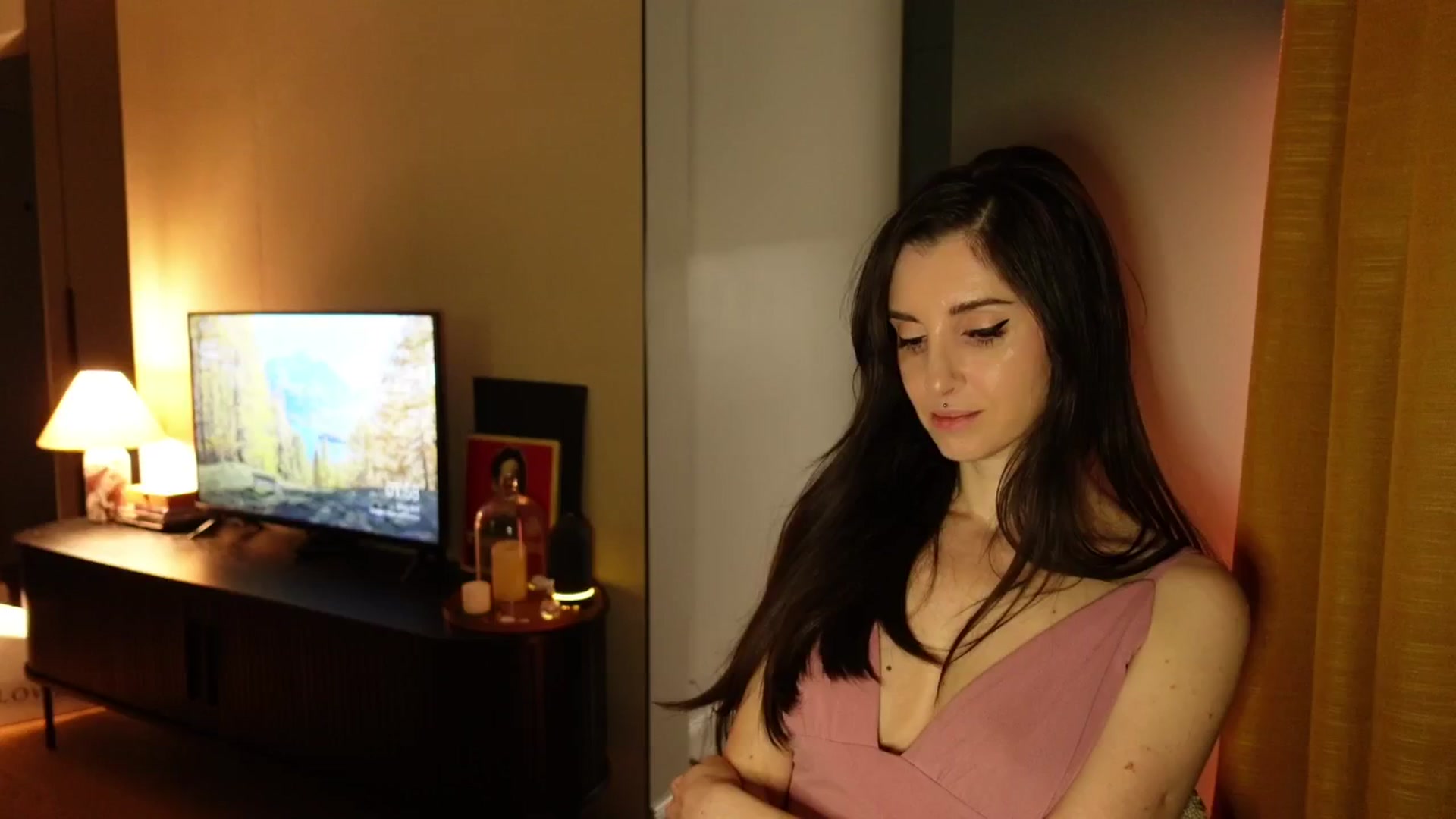 Gallery image thumbnail from Who_The's myfreecams stream on, 02/13/2026, 01:14 image 17 of 20